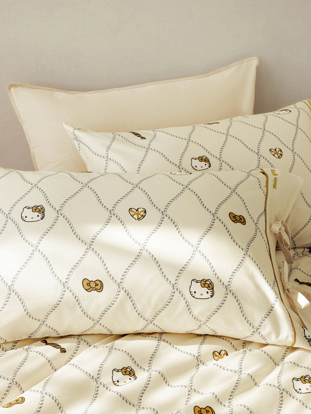"Hello Kitty" Cotton Sateen Bedding Set – Candy House