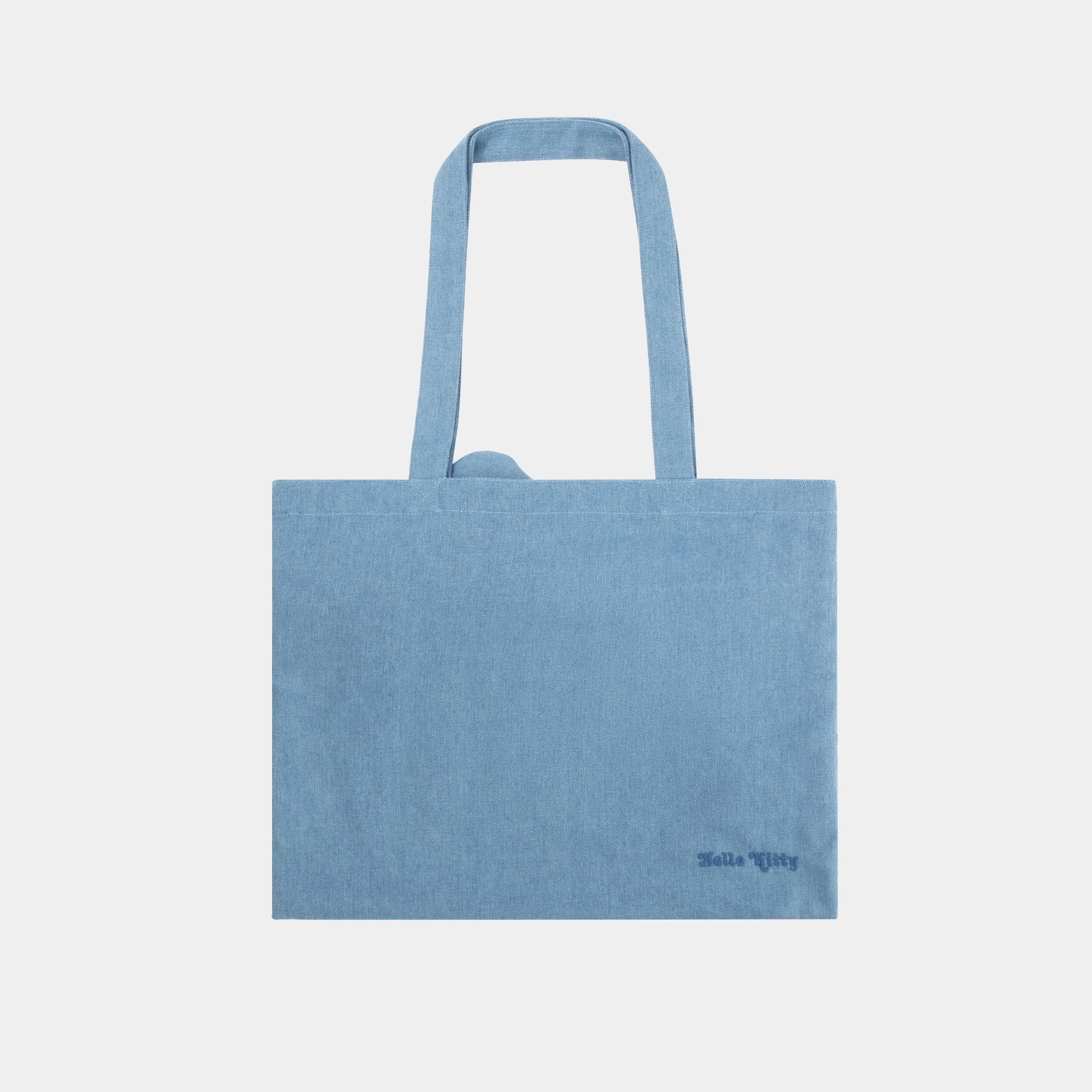 “Hello Kitty” Travel Nap Sets On Vocation