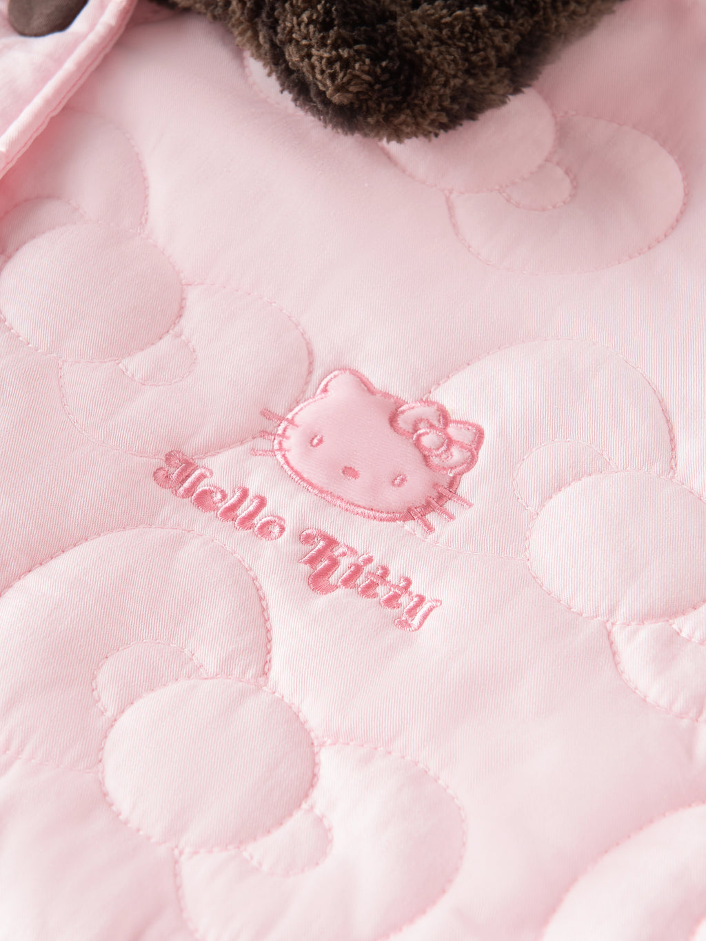 "Hello Kitty" Quilted Loungewear Top – Choco Pink