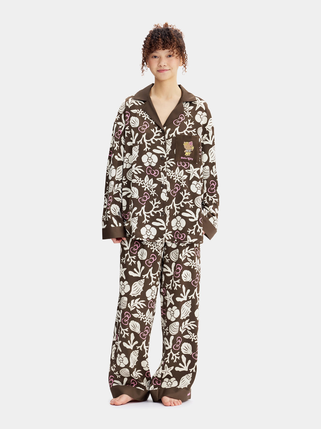 "Hello Kitty" Satin Loungewear Set Short Sleeve – Coconut Brown