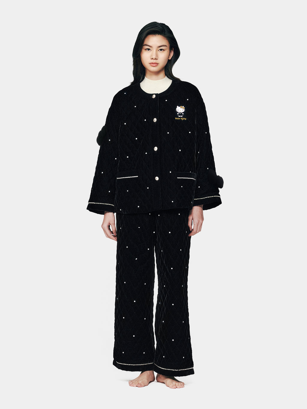"Hello Kitty" Velvet Quilted Loungewear Set – Argyle