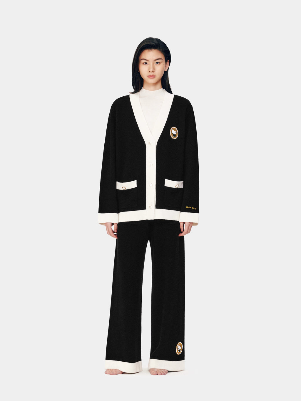 "Hello Kitty" Wool Cashmere Blend Pants – Black & White