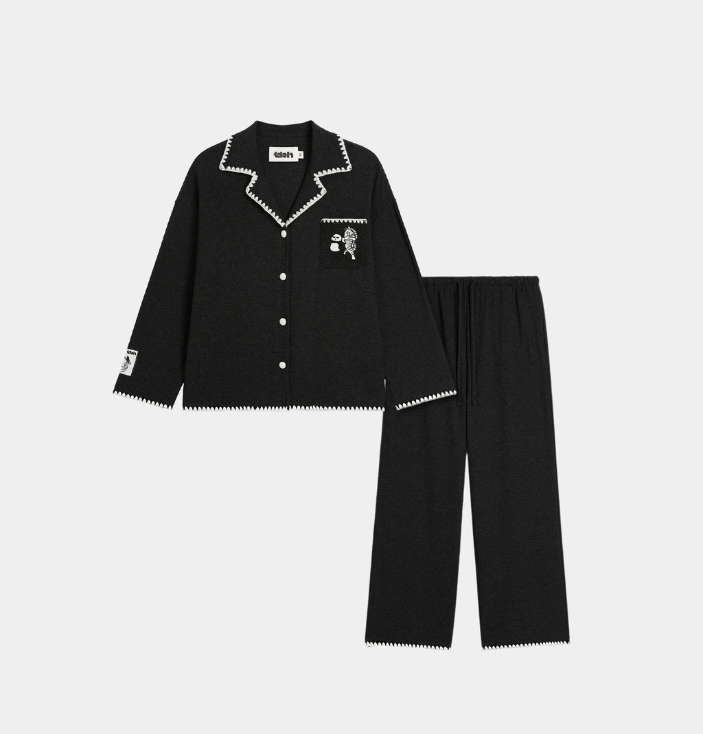 "Panda PomPom" Cream Fleece Loungewear Set – Black