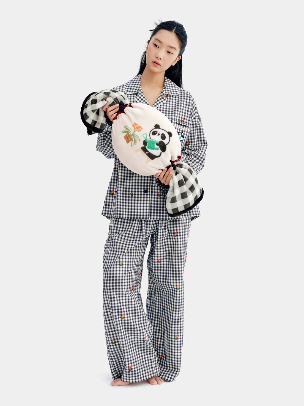 "panda pompom" 二合一法蘭絨毛毯／抱枕－復古糖果