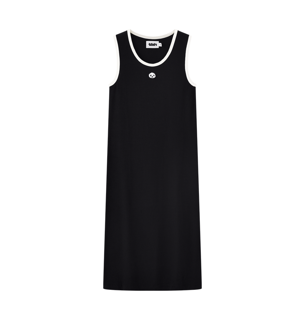 "Panda PomPom" Waffle Checks Nightgown – Black
