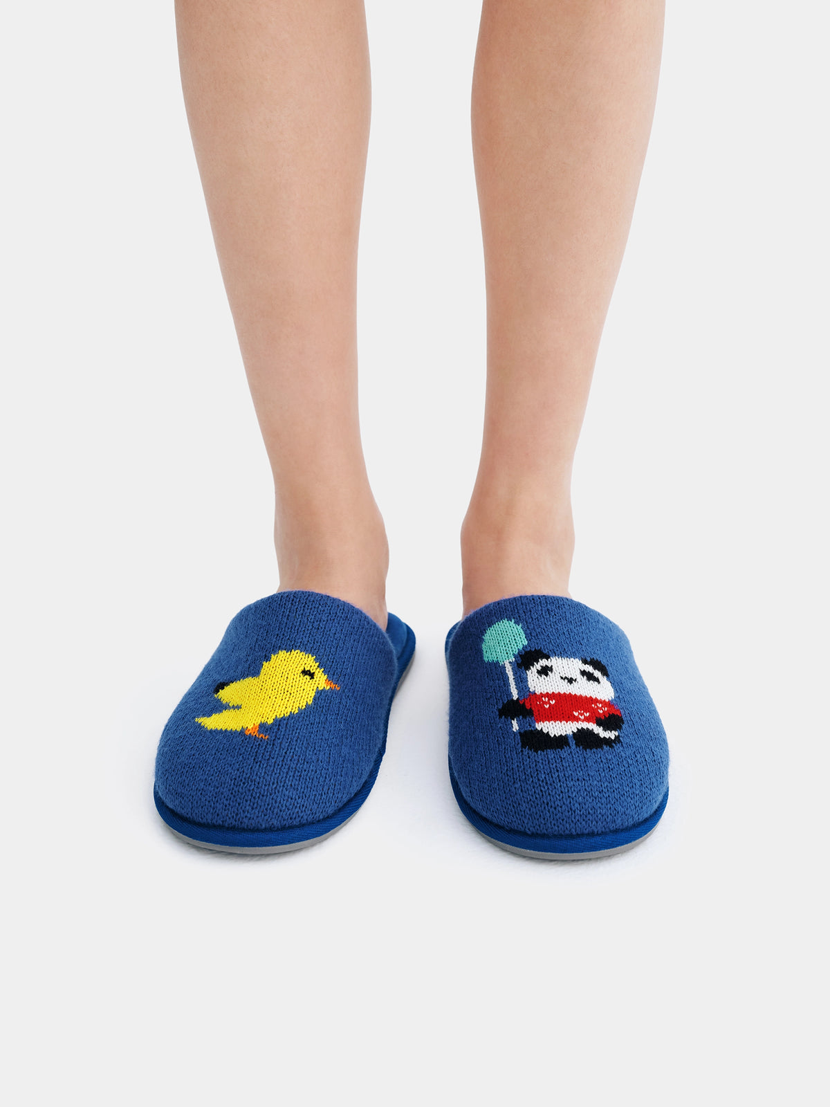 "panda pompom" Fluffy Slippers – Blue