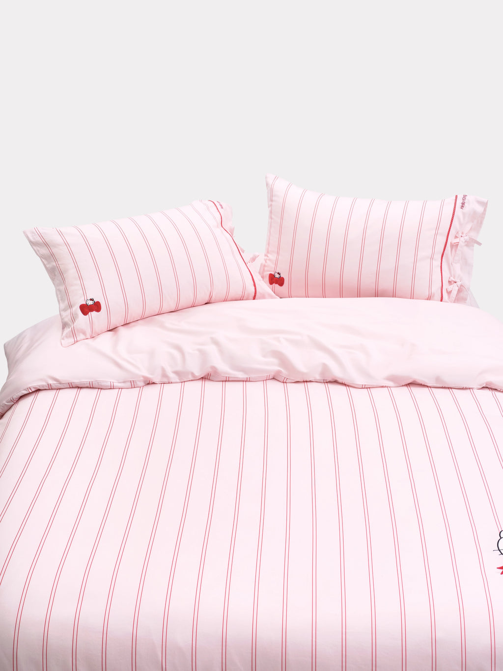 "Hello Kitty" Cotton Jacquard Bedding Set – Pink Stripes
