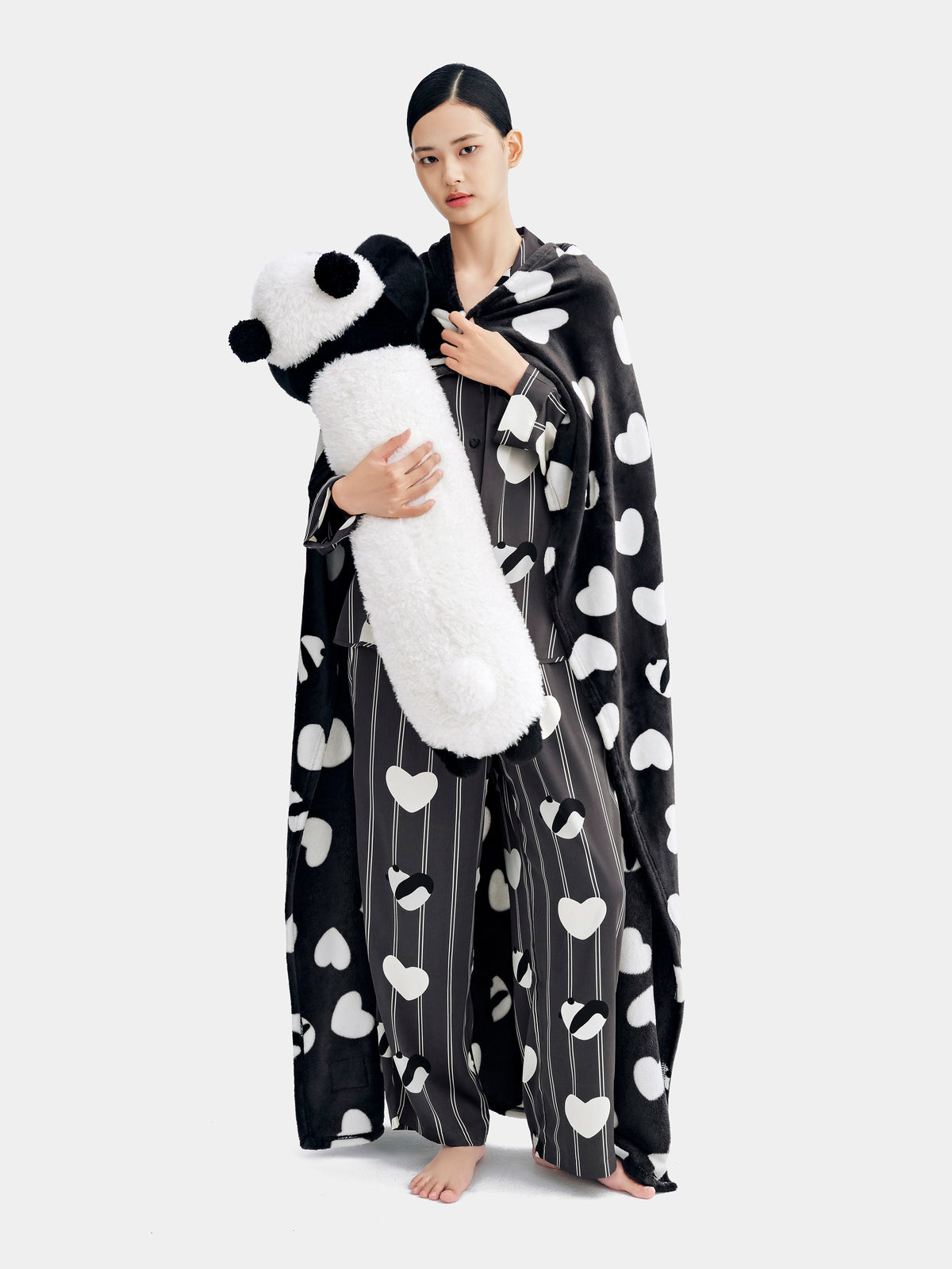 "panda pompom" 2-in-1 Flannel Blanket / Cushion – Hug Hug