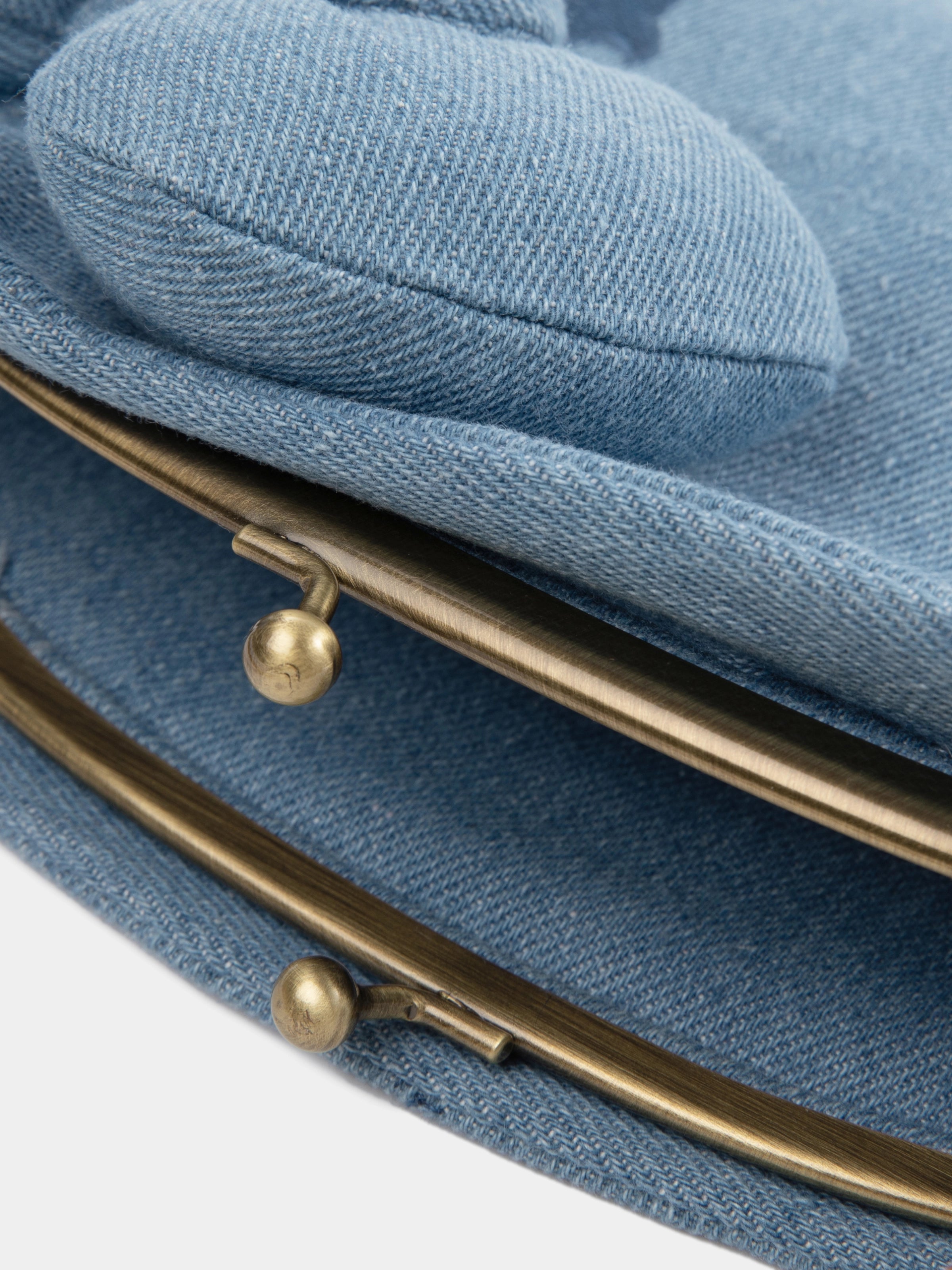 "Hello Kitty" Frame Bag