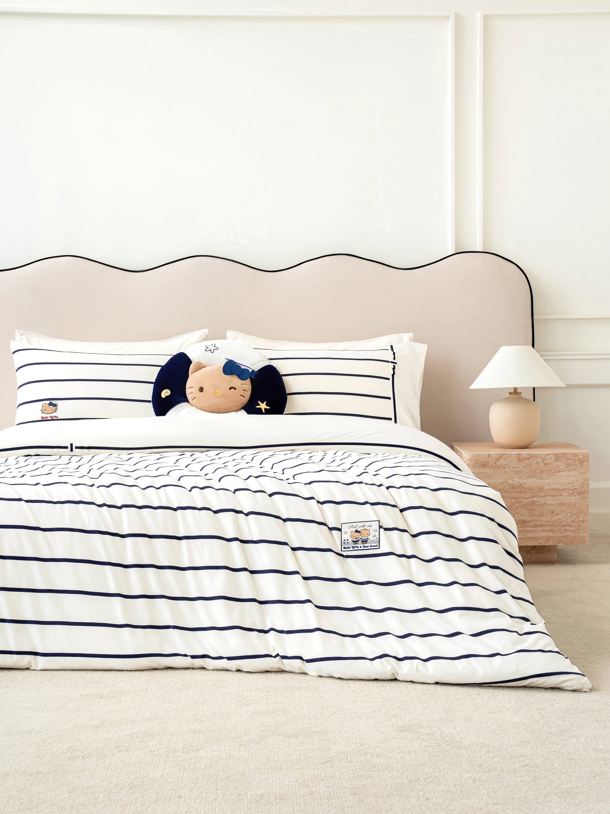 "Hello Kitty" Cotton Jersey Bedding Set – Breton Stripe