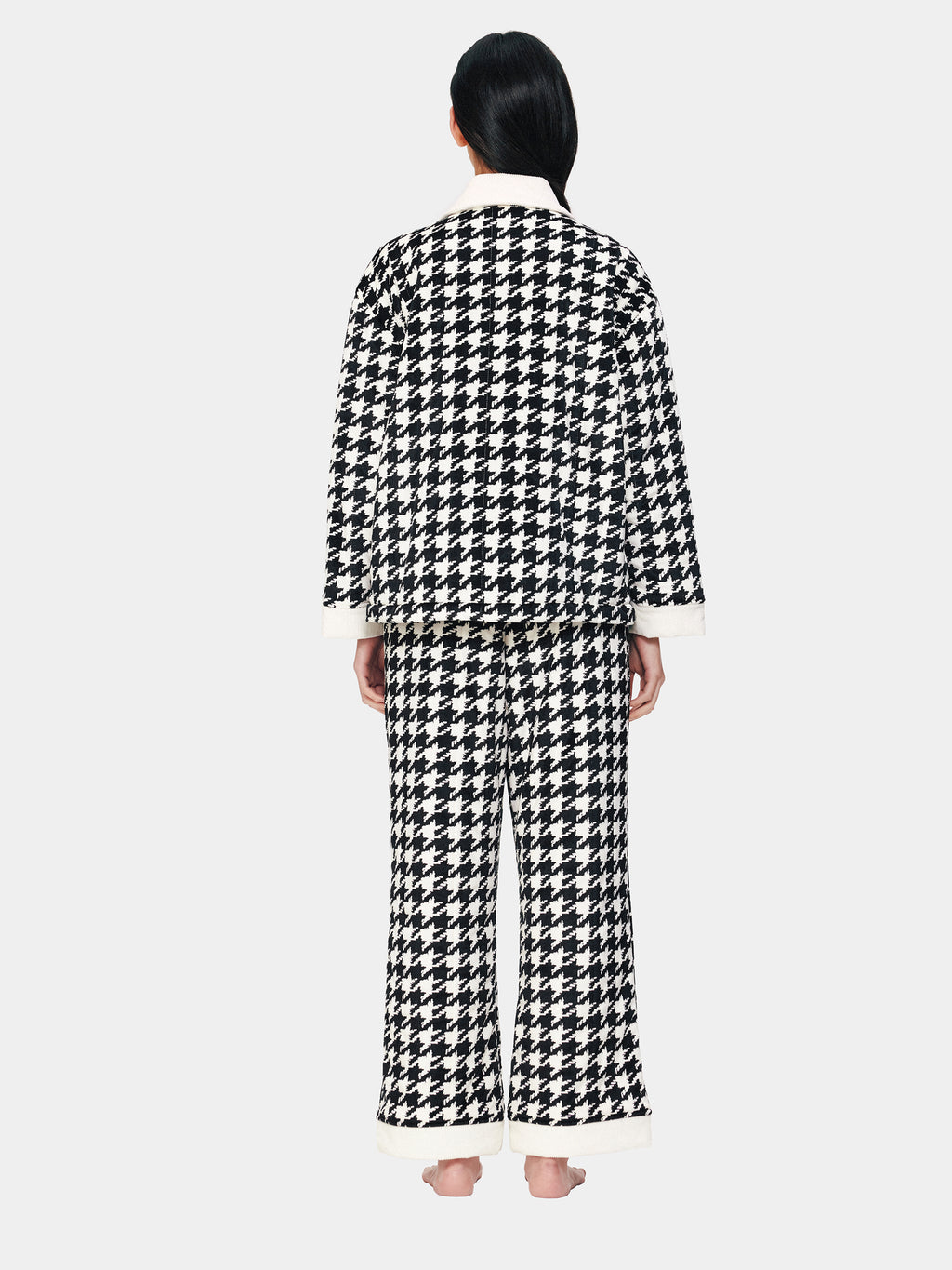 "Hello Kitty" Fleece Quilted Loungewear Set Houndstooth