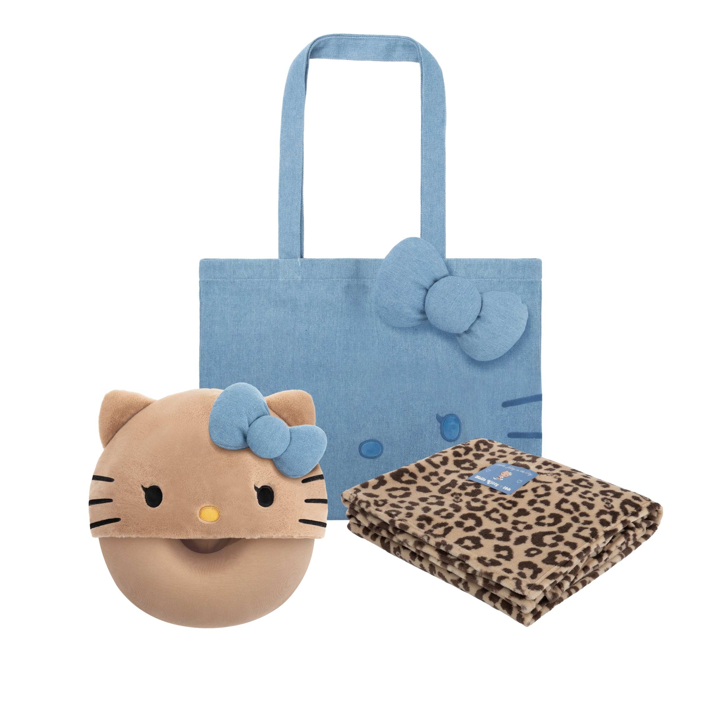 "Hello Kitty" Travel Nap Set On Vocation