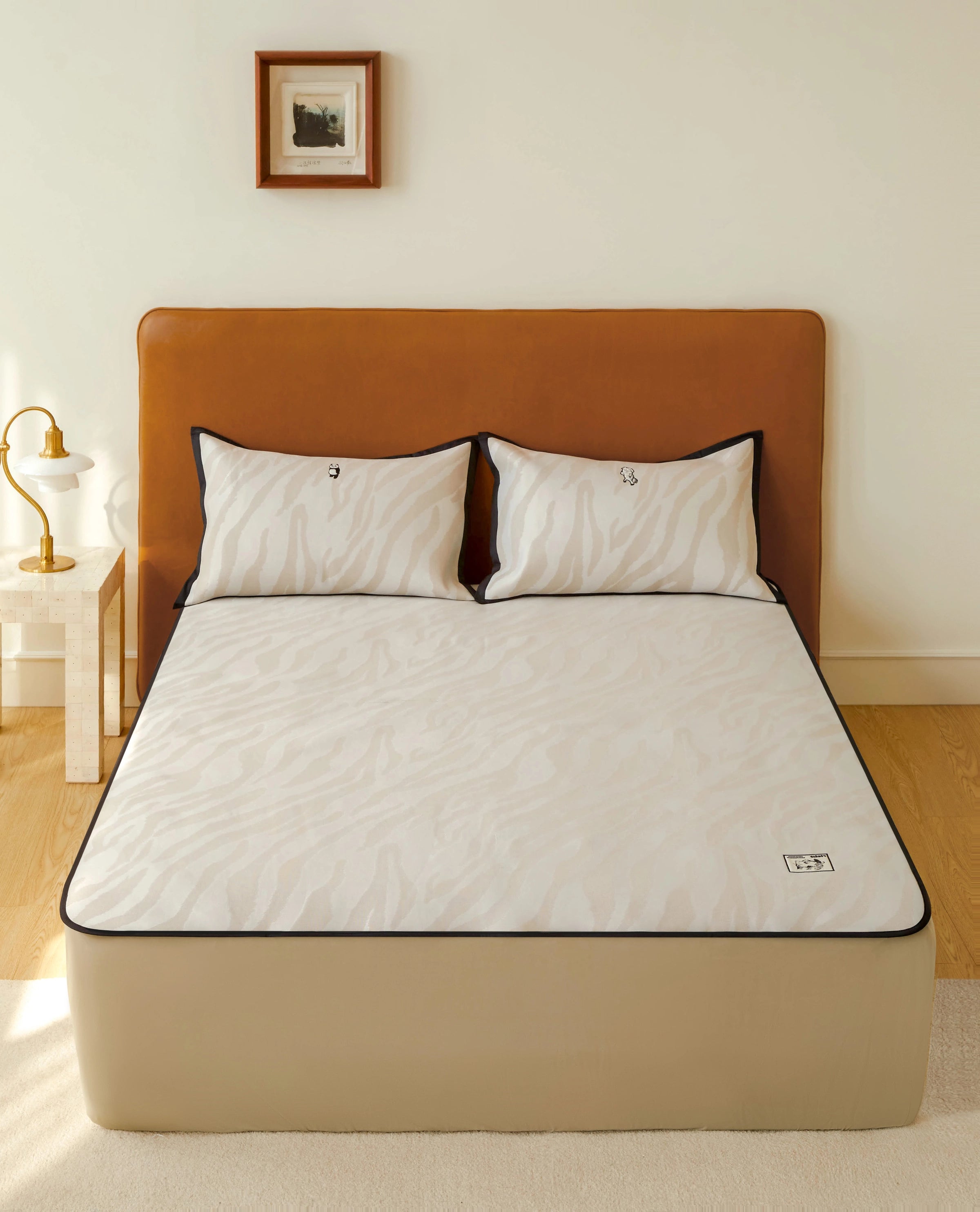 "Panda PomPom" Cooling Mat Set Zebra Patterned