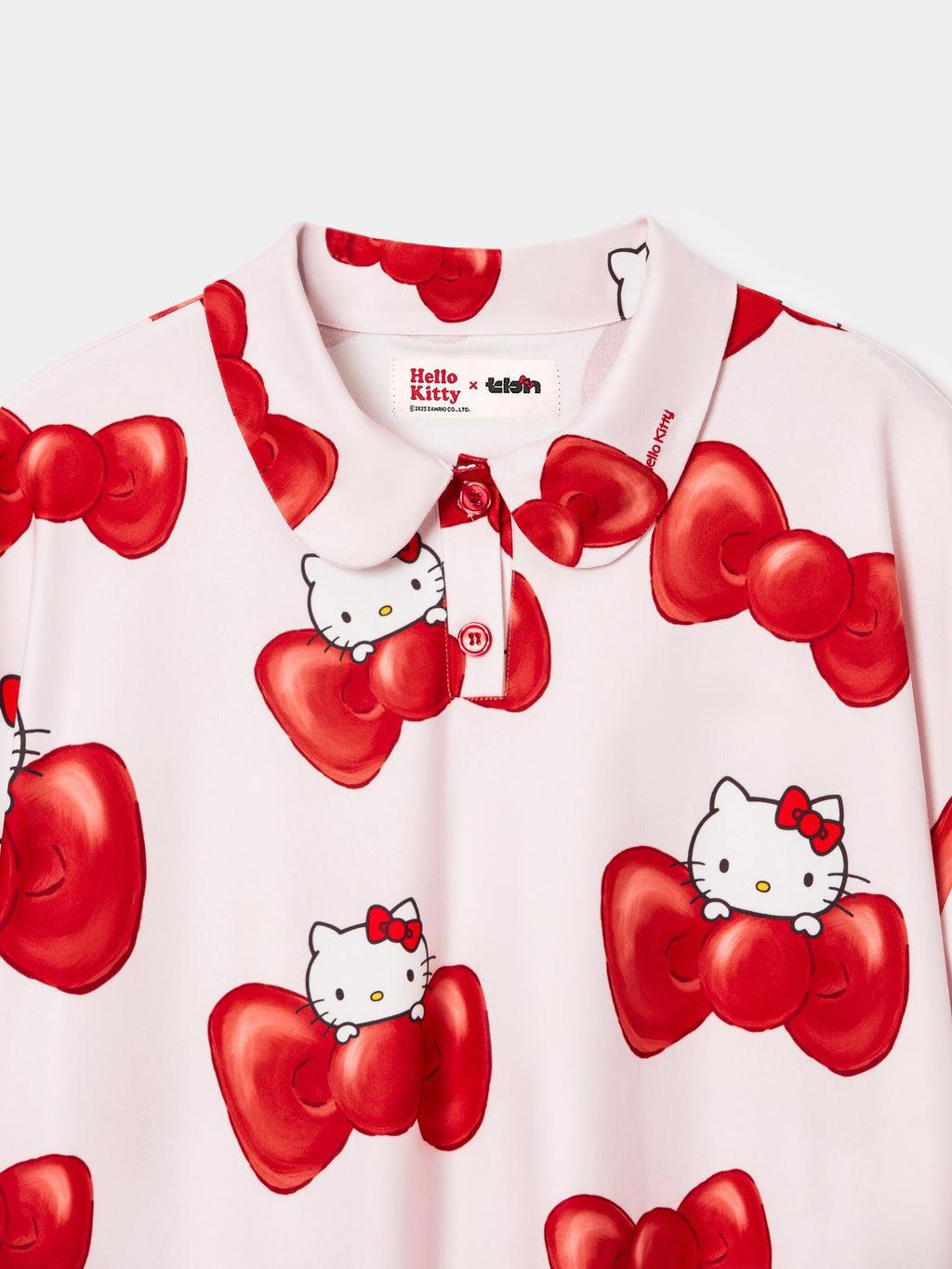 "Hello Kitty" Polar Fleece Nightgown Bow Tie