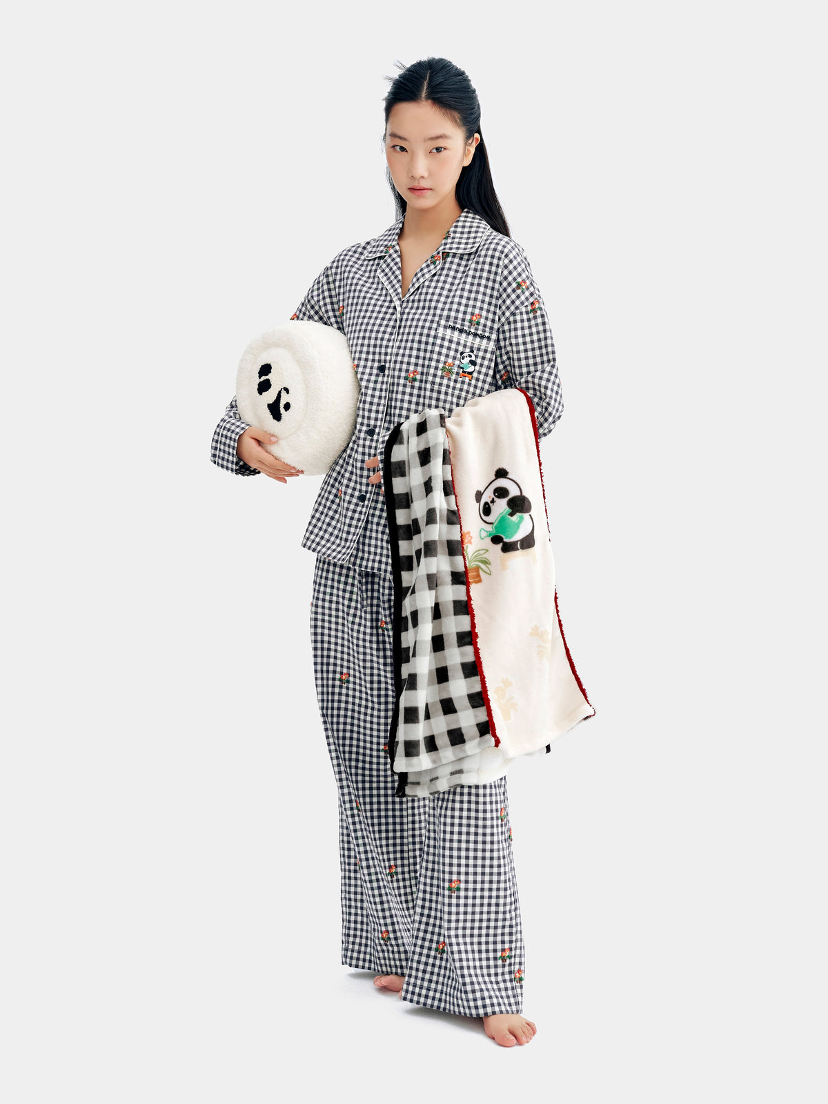 "panda pompom" 2-in-1 Flannel Blanket / Cushion – Retro Candy