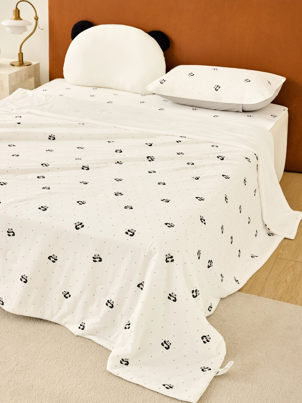 "Panda PomPom" Knitted Summer Quilt White