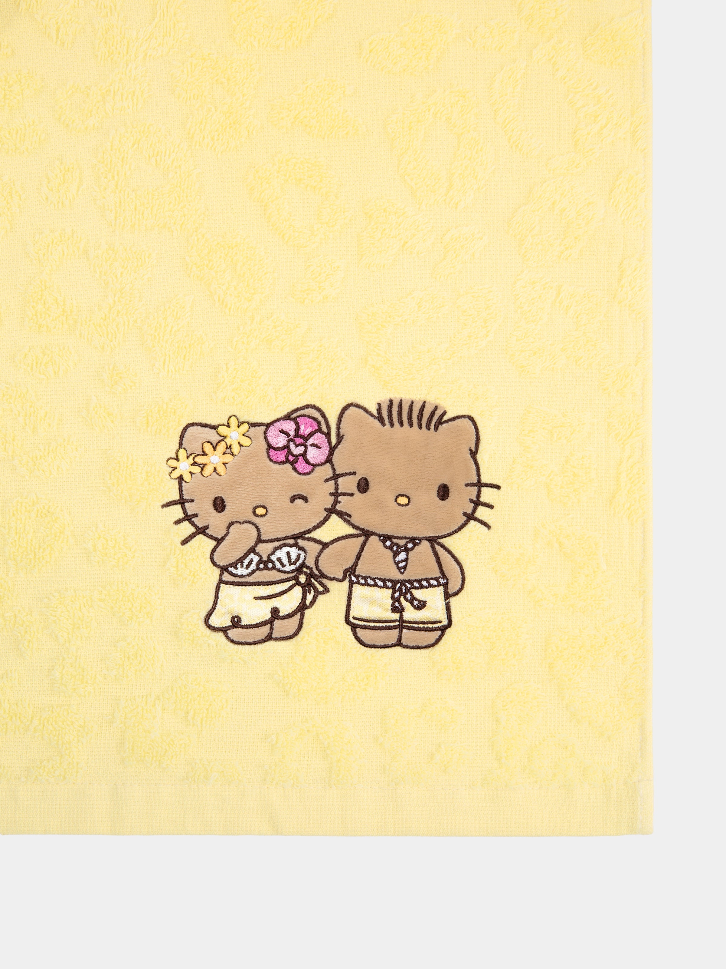 "Hello Kitty & Dear Daniel" Bath Towel – Sunbeam Leopard
