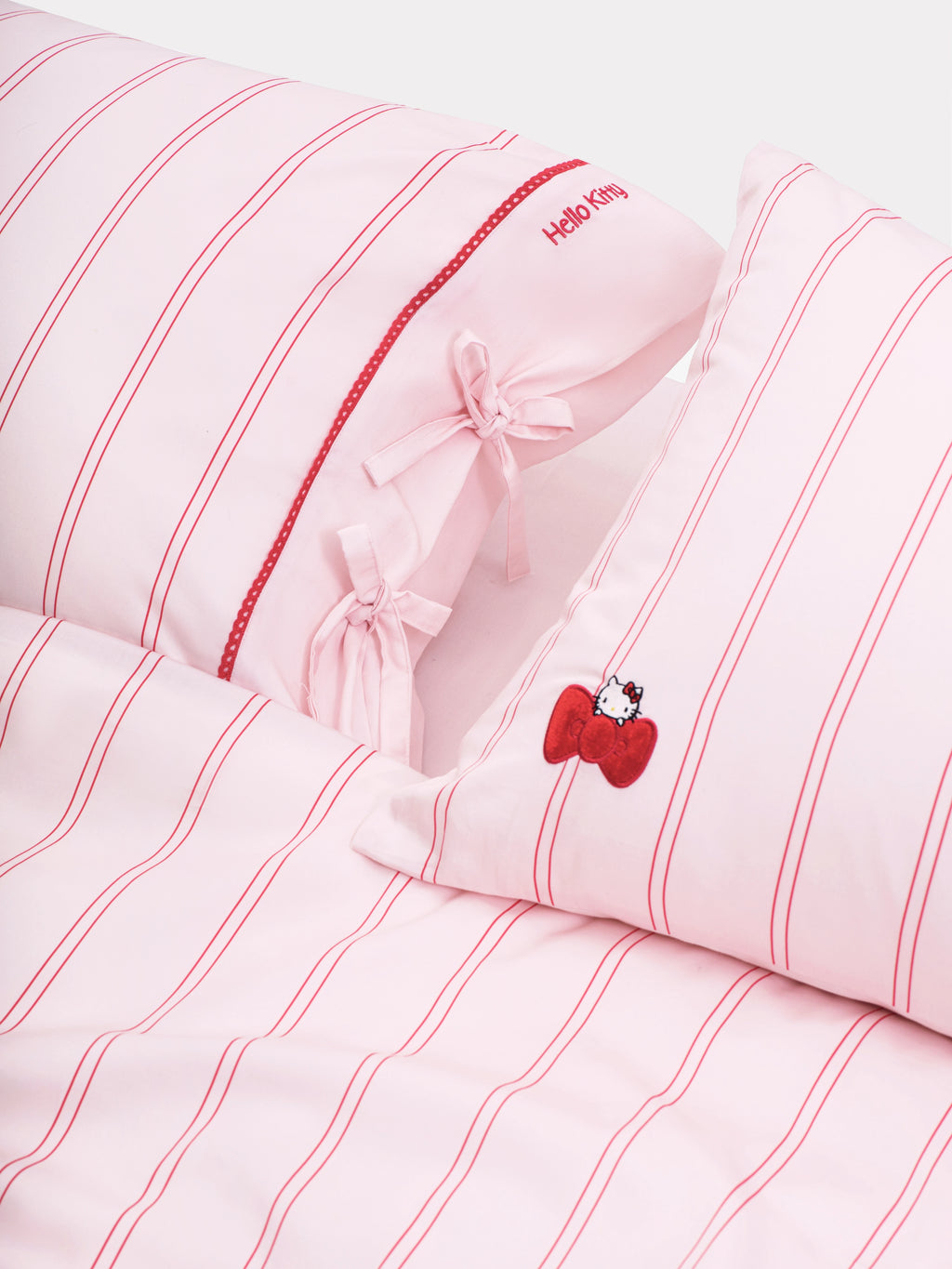"Hello Kitty" Cotton Jacquard Bedding Set – Pink Stripes