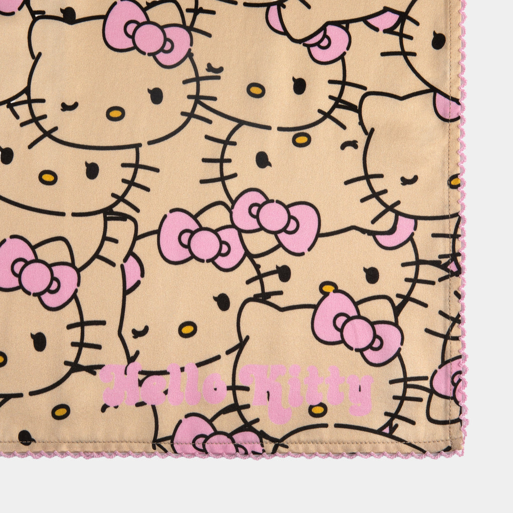 "Hello Kitty" Premium Heavy Mulberry Silk Square Scarf – Hello Kitty Pattern