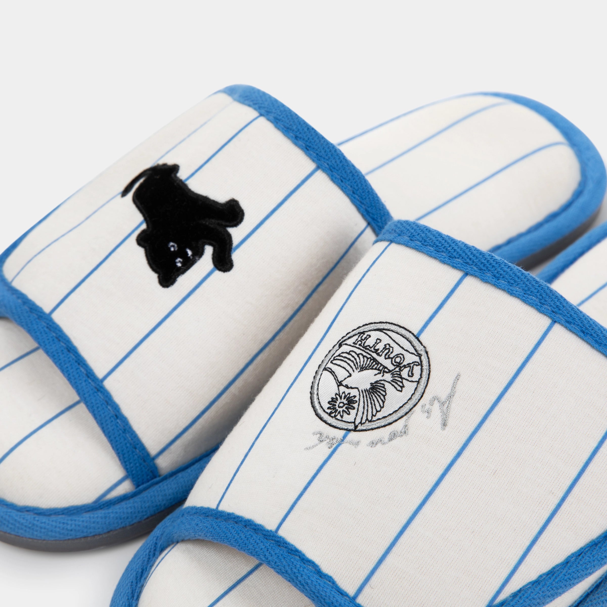 "Urban Junglee" Black panther adjustable slippers