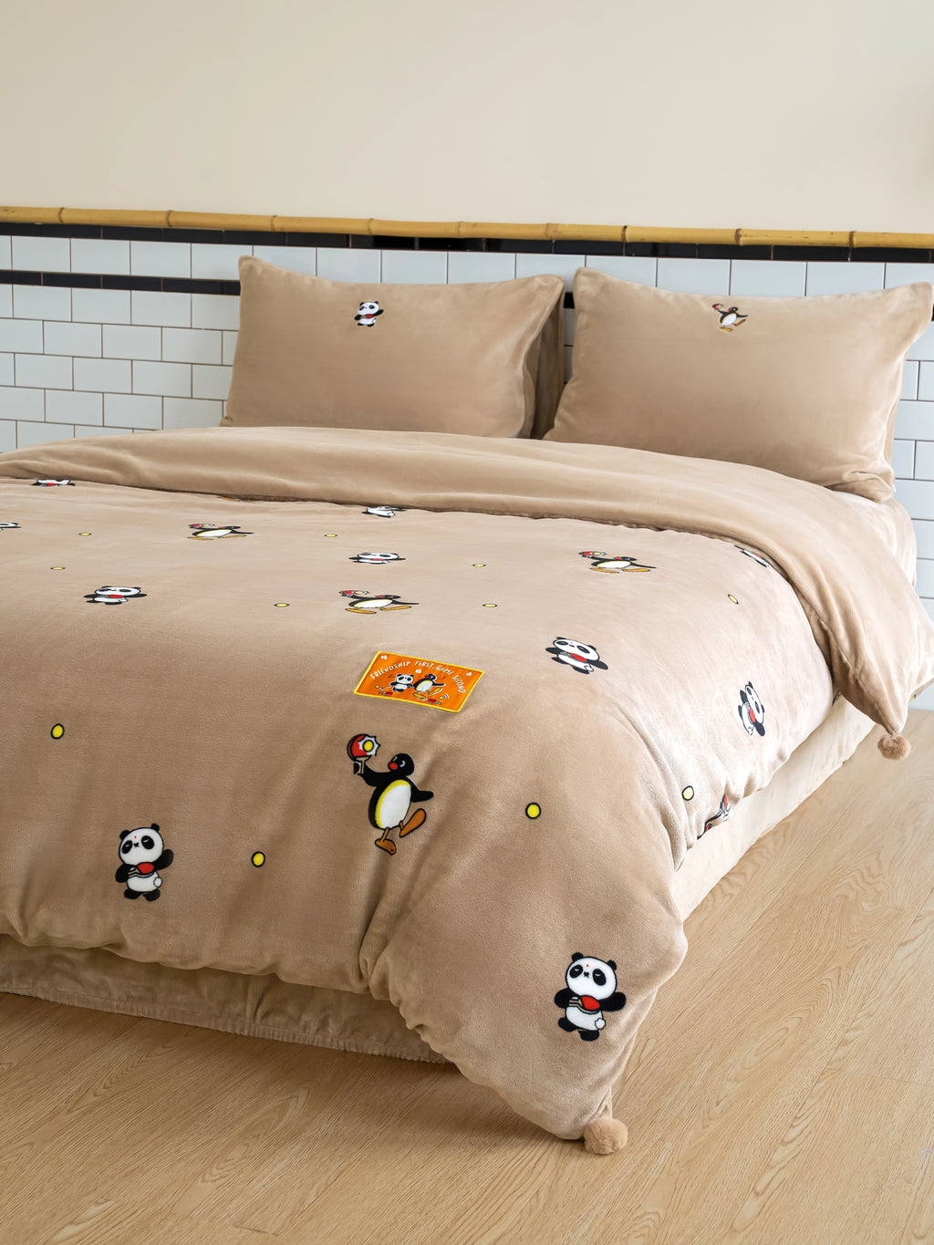 PIN!POM! Flannel Bedding Set – Brown
