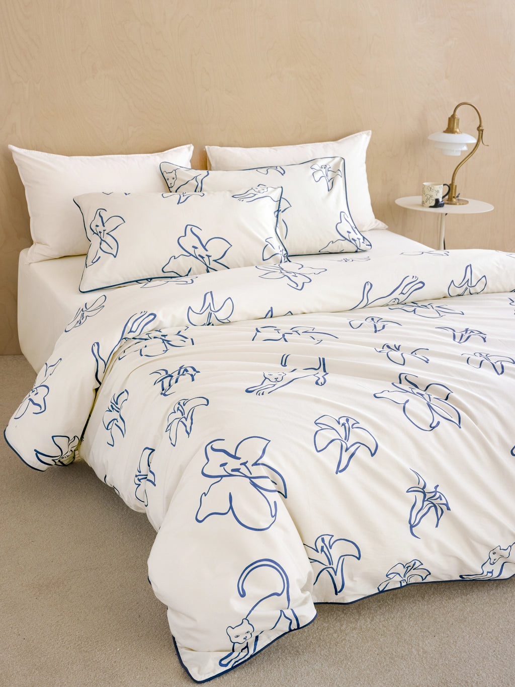 "Urban Jungle" Black Panther Cotton Twill Bedding Set – Black Panther & Lily