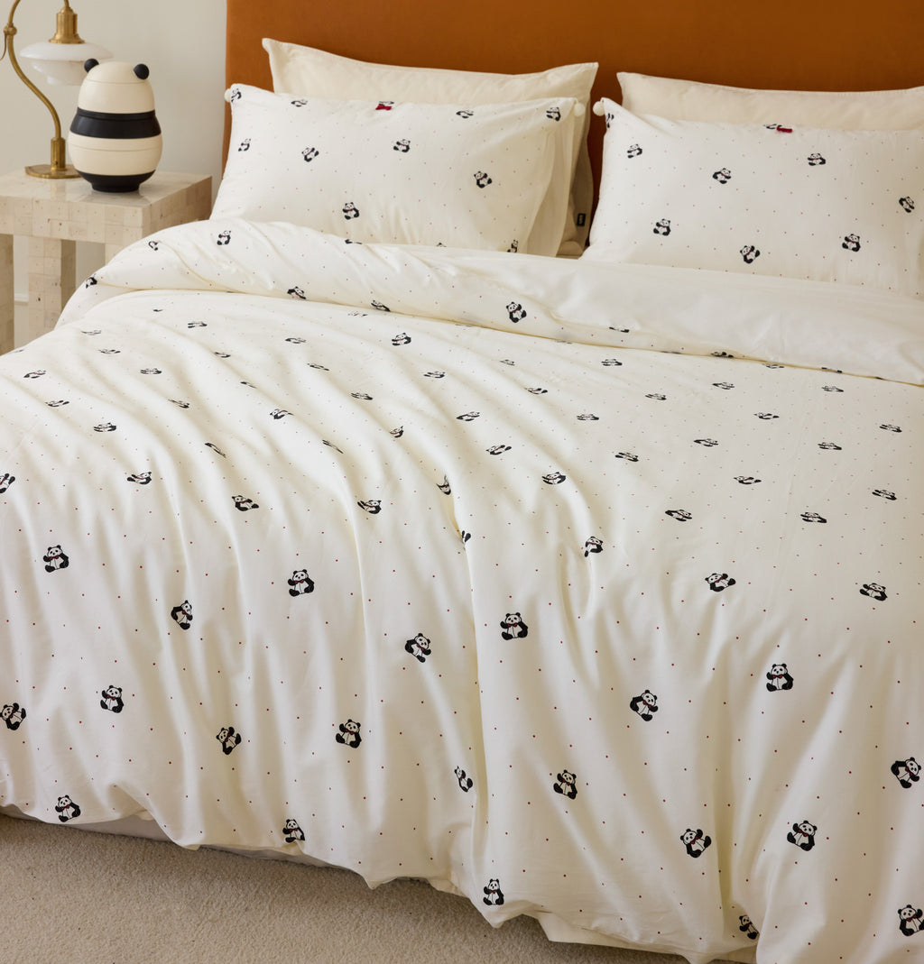 "Panda PomPom"  cotton sateen bedding set White