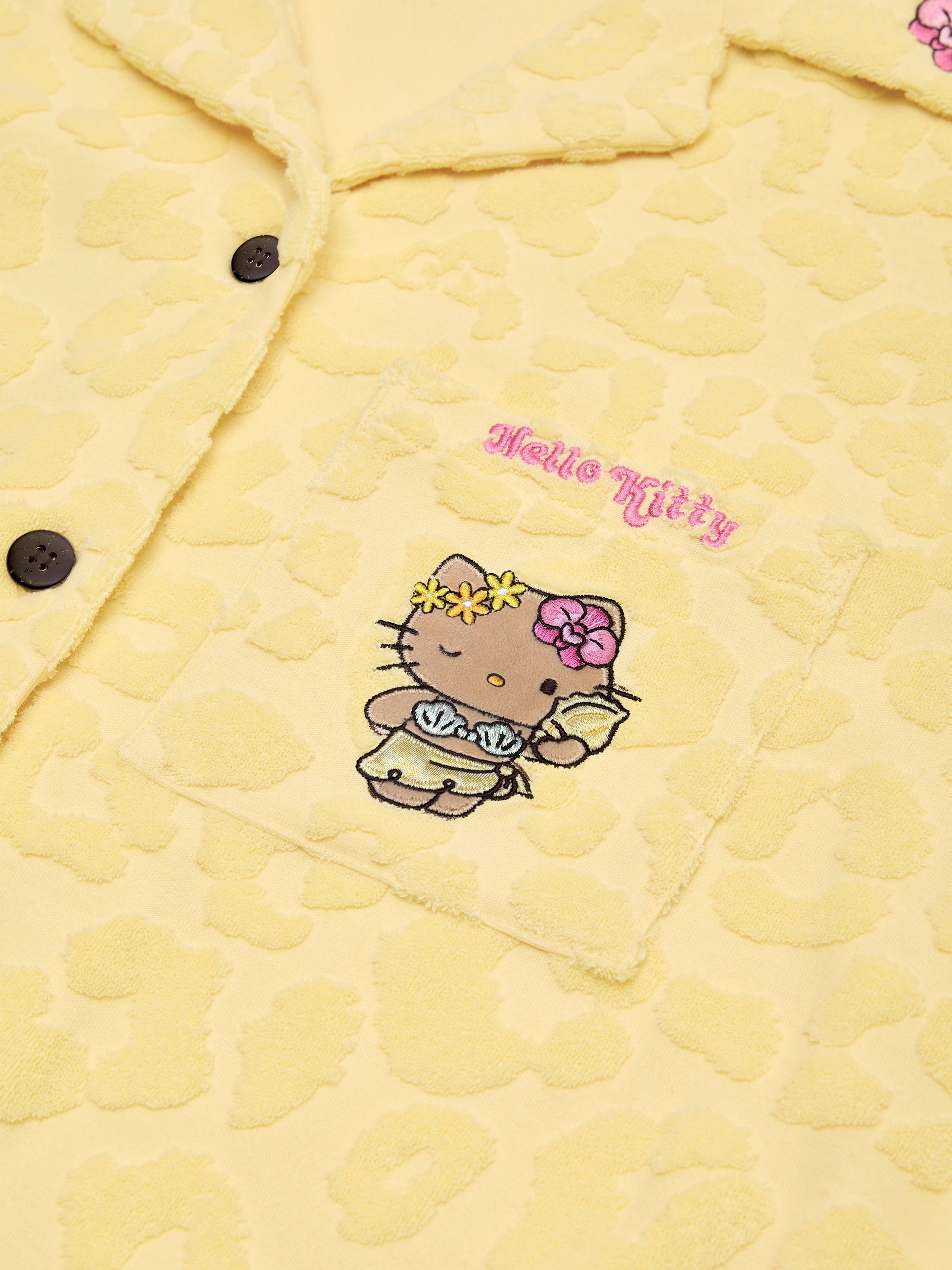 "Hello Kitty" Terry Loungewear Set Short Sleeve & Shorts – Sunbeam Leopard