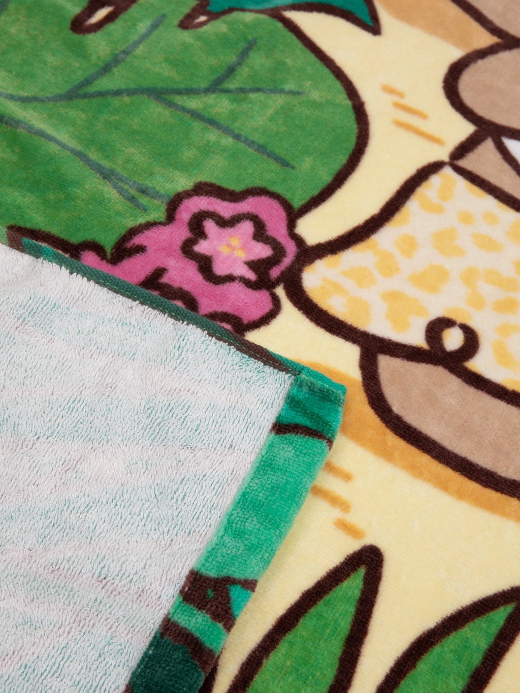 "Hello Kitty & Dear Daniel" Beach Towel – Watching Sunsets Together