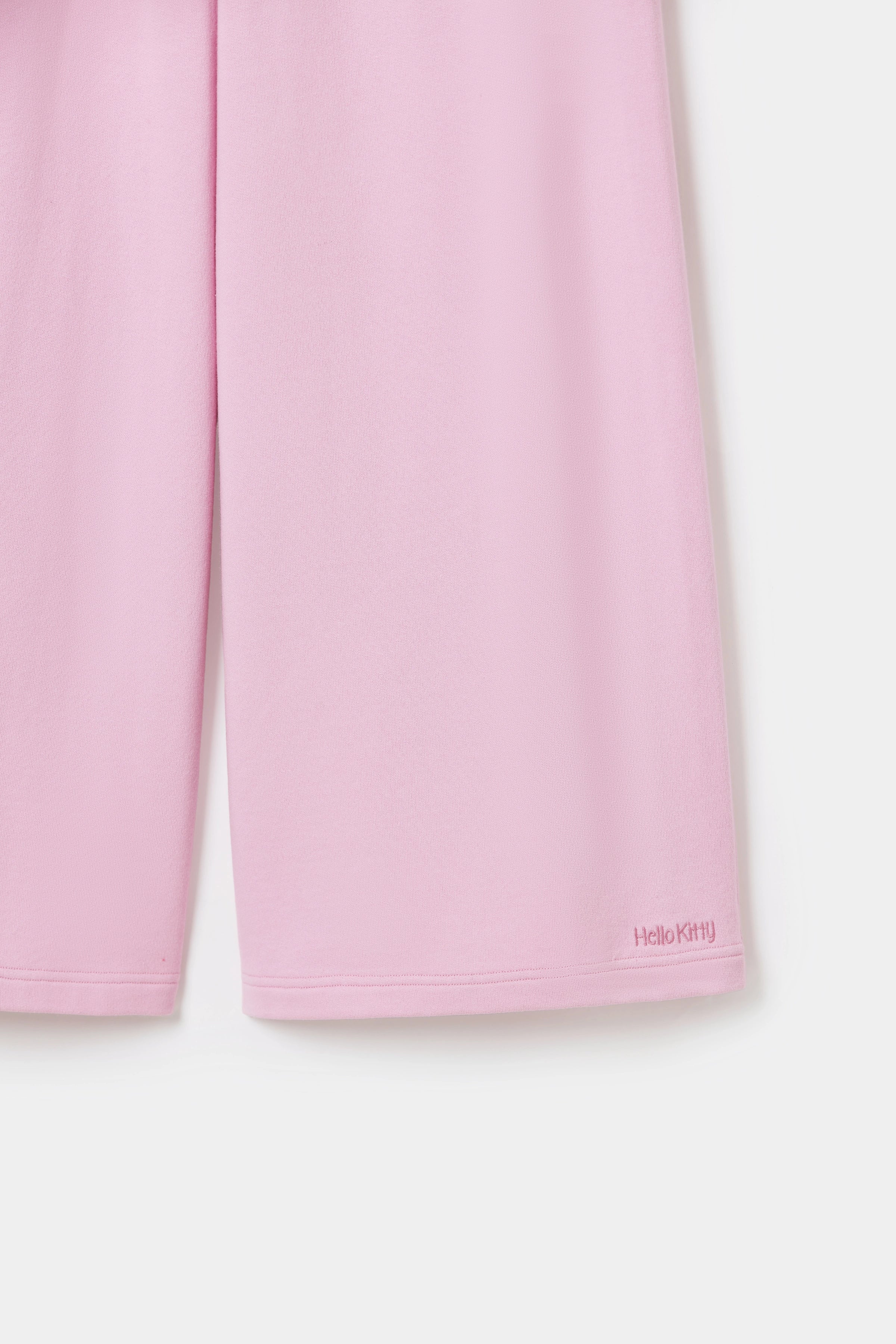 "Hello Kitty" Heavy Jersey Loungewear – Mallow