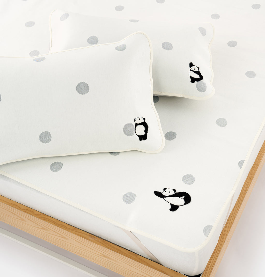 "Panda PomPom" Cooling Mat Set – Polka Dot