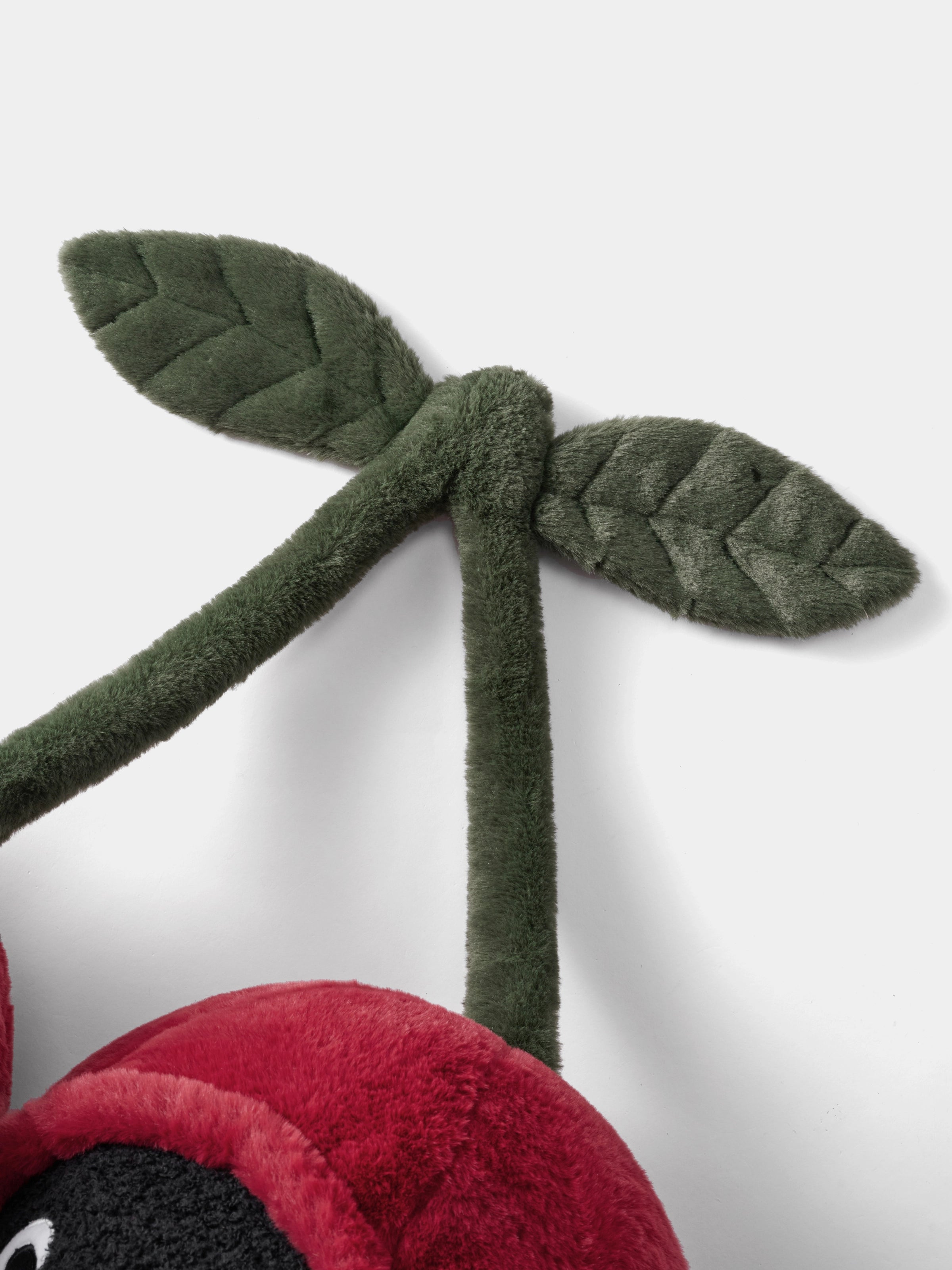 "Pingu" Cushion  Cherry