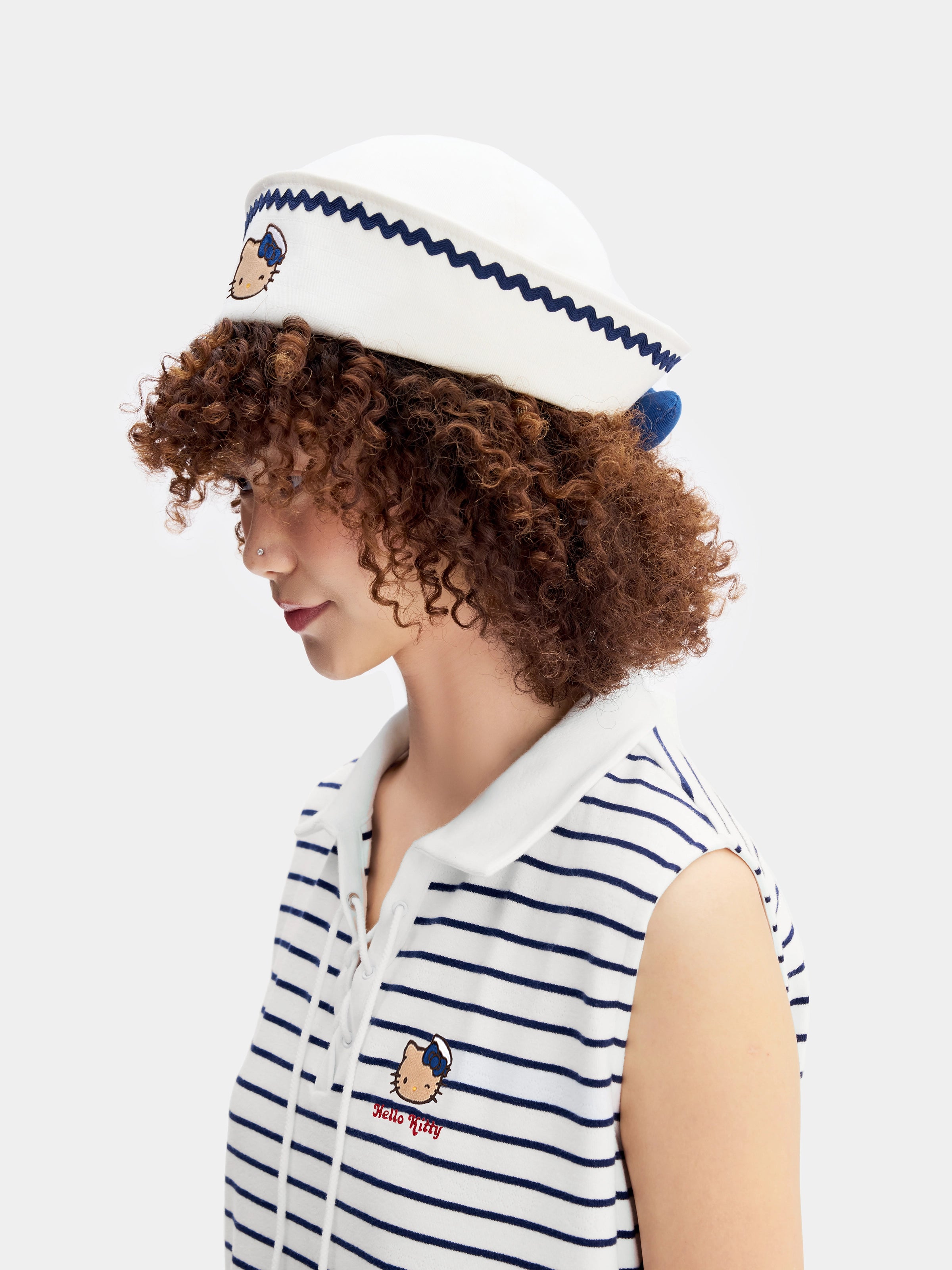 "Hello Kitty" Convertible Sailor Hat – Seashell White
