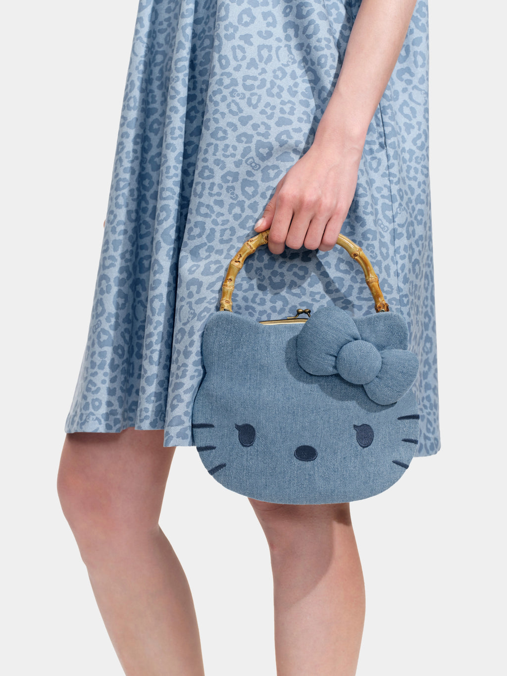 "Hello Kitty" Frame Bag