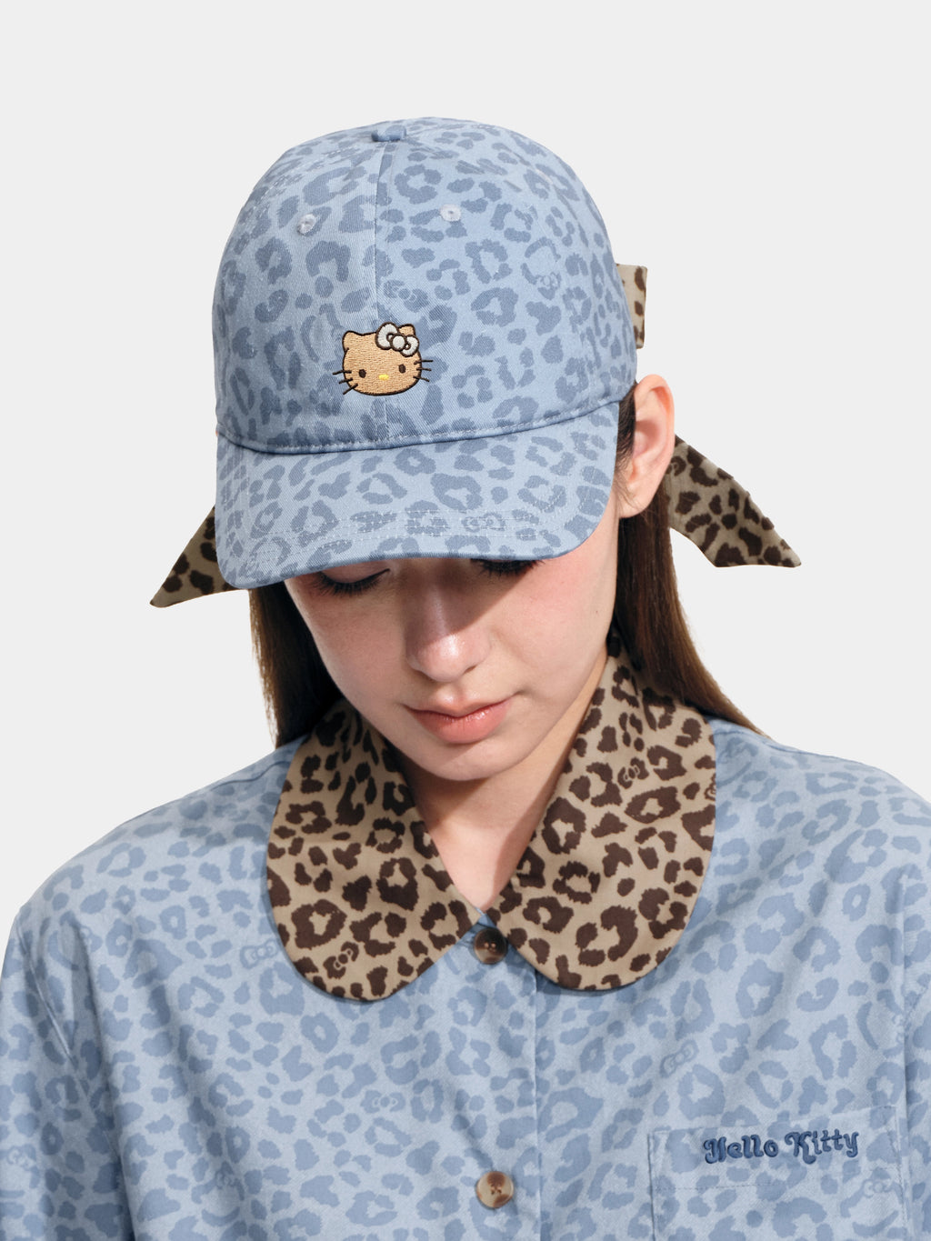 หมวกเบสบอล "Hello Kitty" – ลายเสือดาวเดนิม