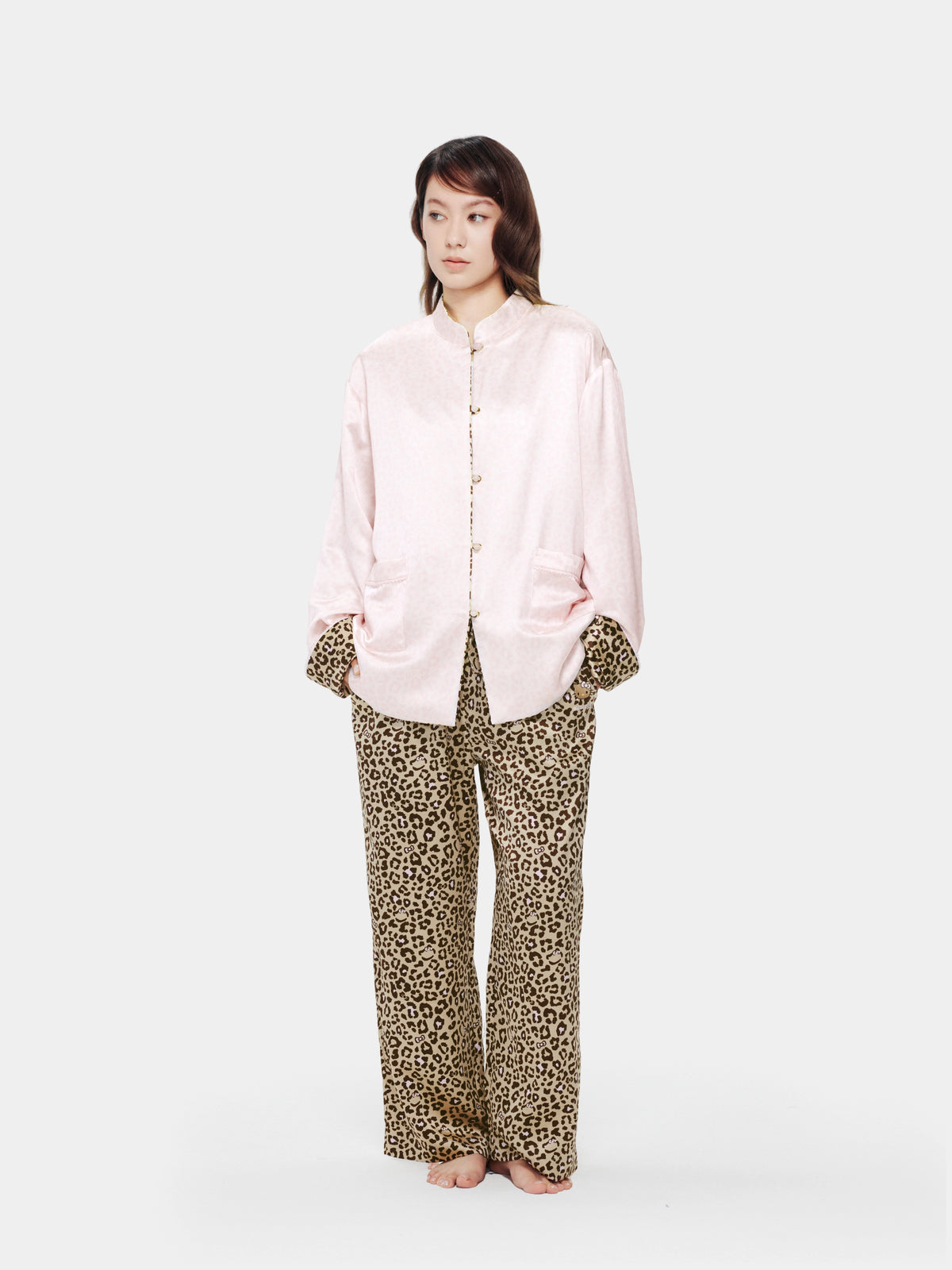 "Hello Kitty" Premium Heavy Mulberry Silk Chinese-Style Reversible Quilted Jacket – Leopard