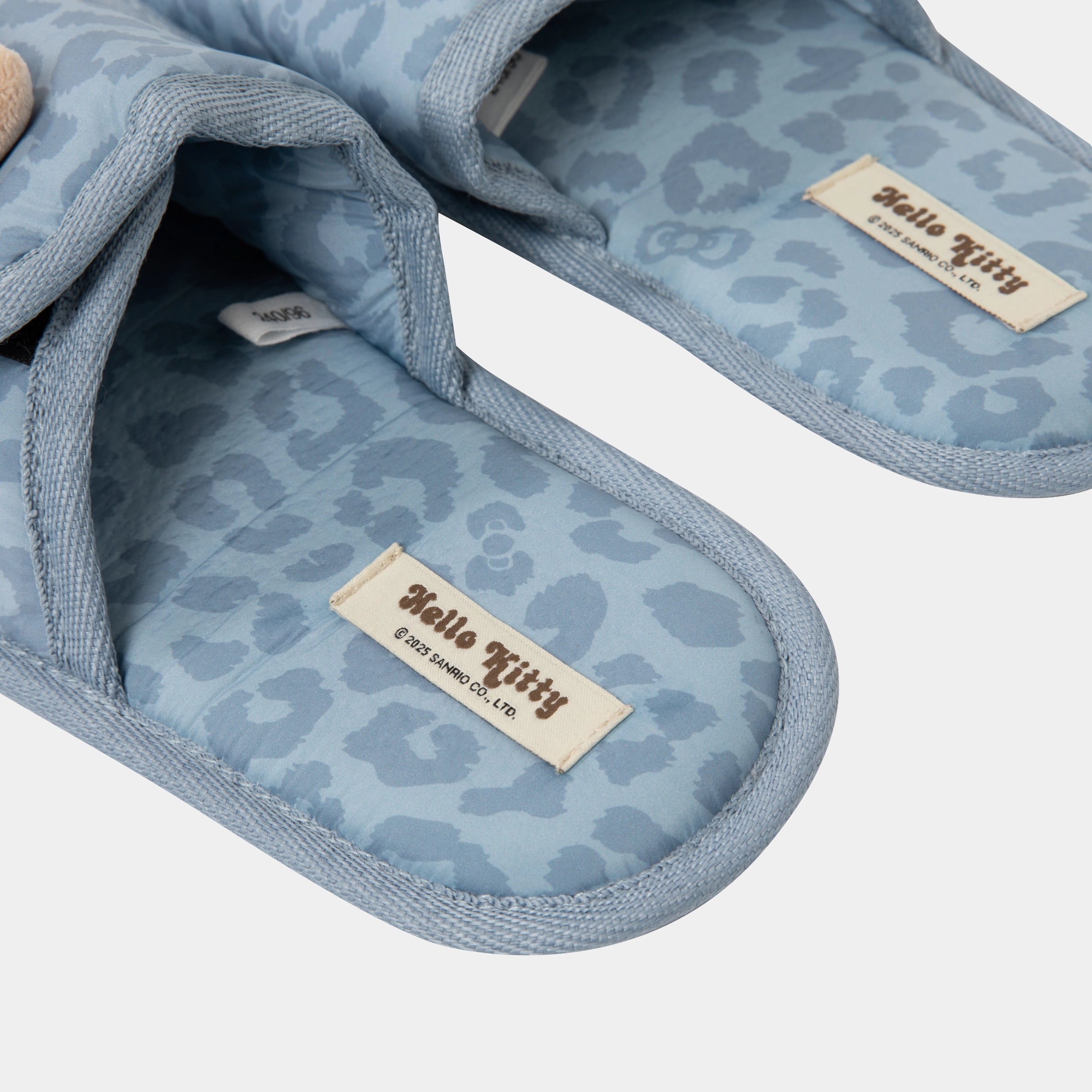 "Hello Kitty" GildeFold Slippers Denim Leopard