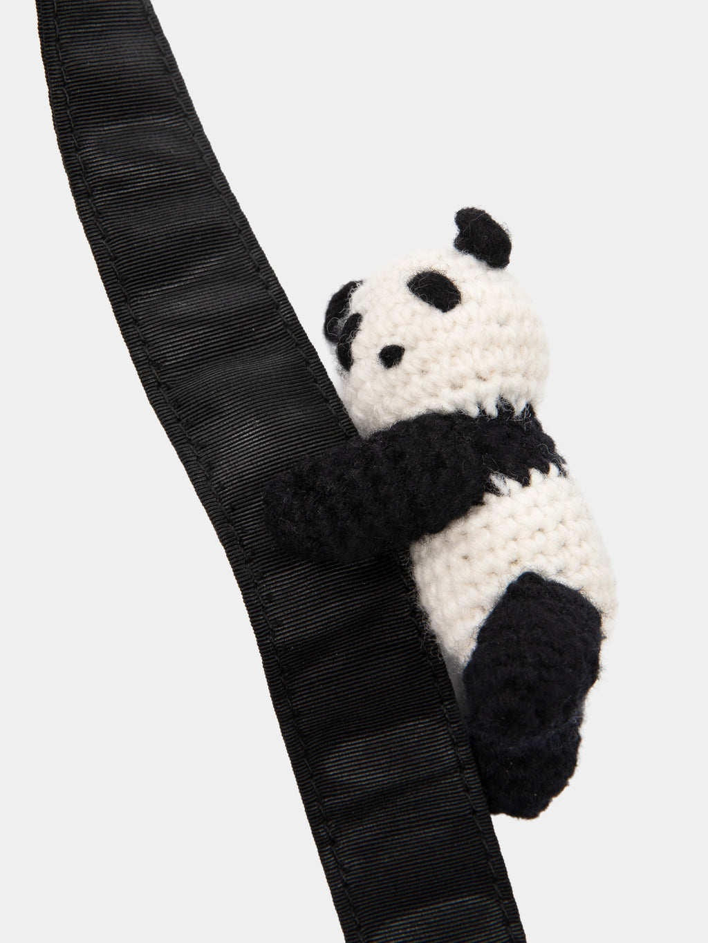 "panda pompom" กระเป๋าสะพายข้าง