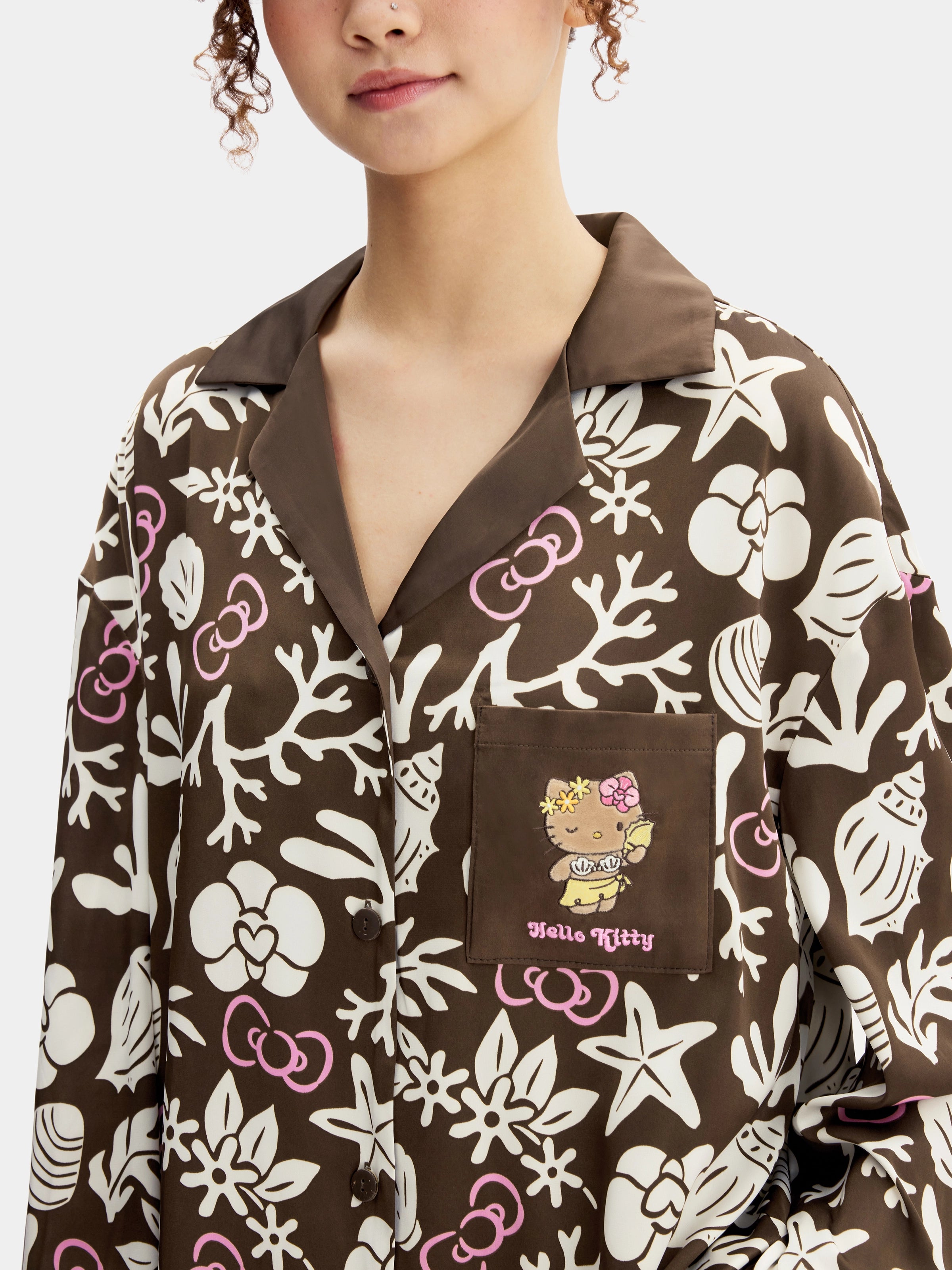 "Hello Kitty" Satin Loungewear Set Long Sleeve – Coconut Brown