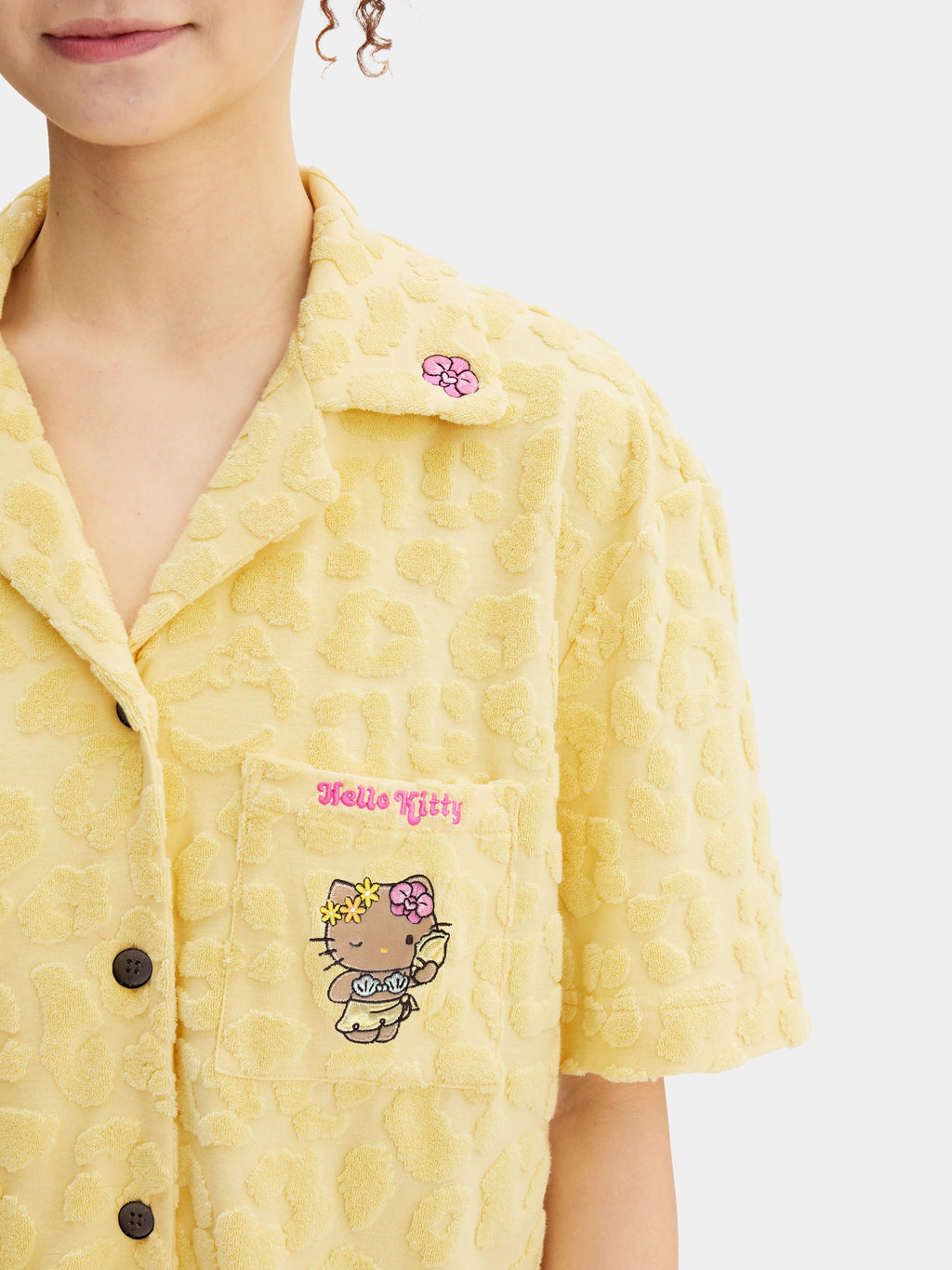"Hello Kitty" Terry Loungewear Set Short Sleeve & Shorts – Sunbeam Leopard