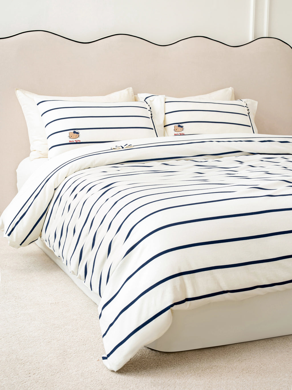 "Hello Kitty" Cotton Jersey Bedding Set – Breton Stripe