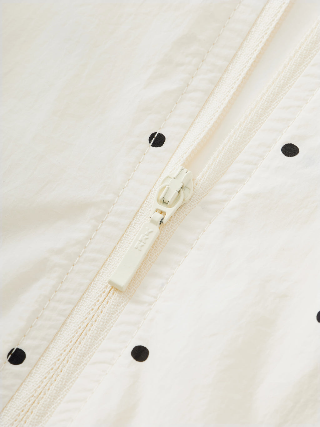 "Panda PomPom" Sun-pretective Round Neck Outdoor Jacket White Polka Dot