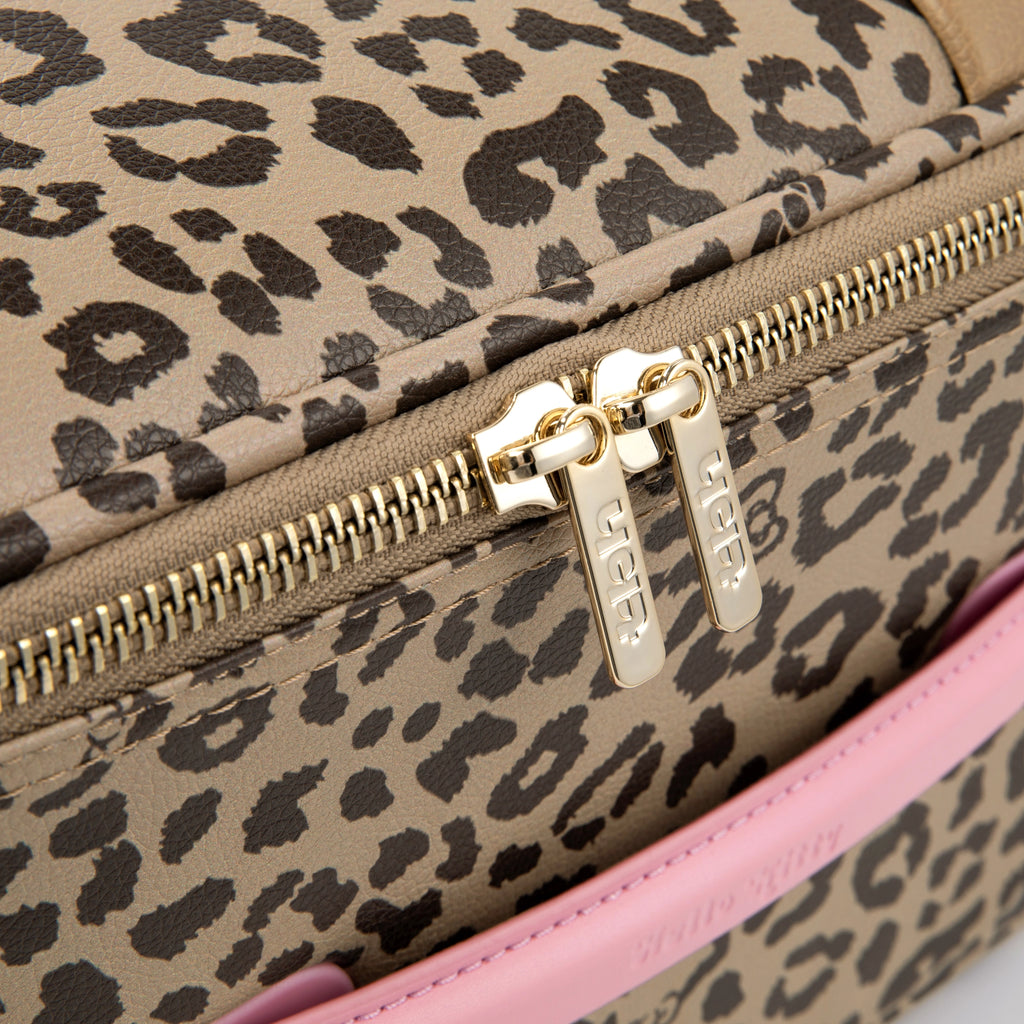 "Hello Kitty" 18-Inch Faux Leather Carry-On Suitcase (With Dust Cover)
