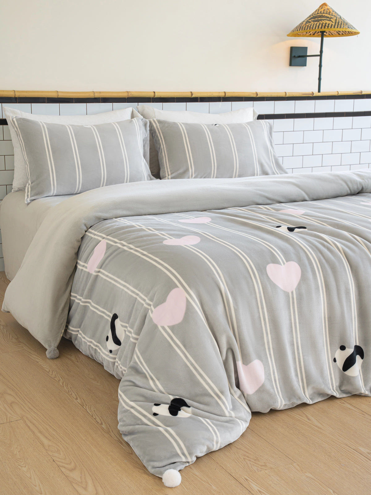 "panda pompom" "Hug Hug" Flannel Bedding Set – Grey