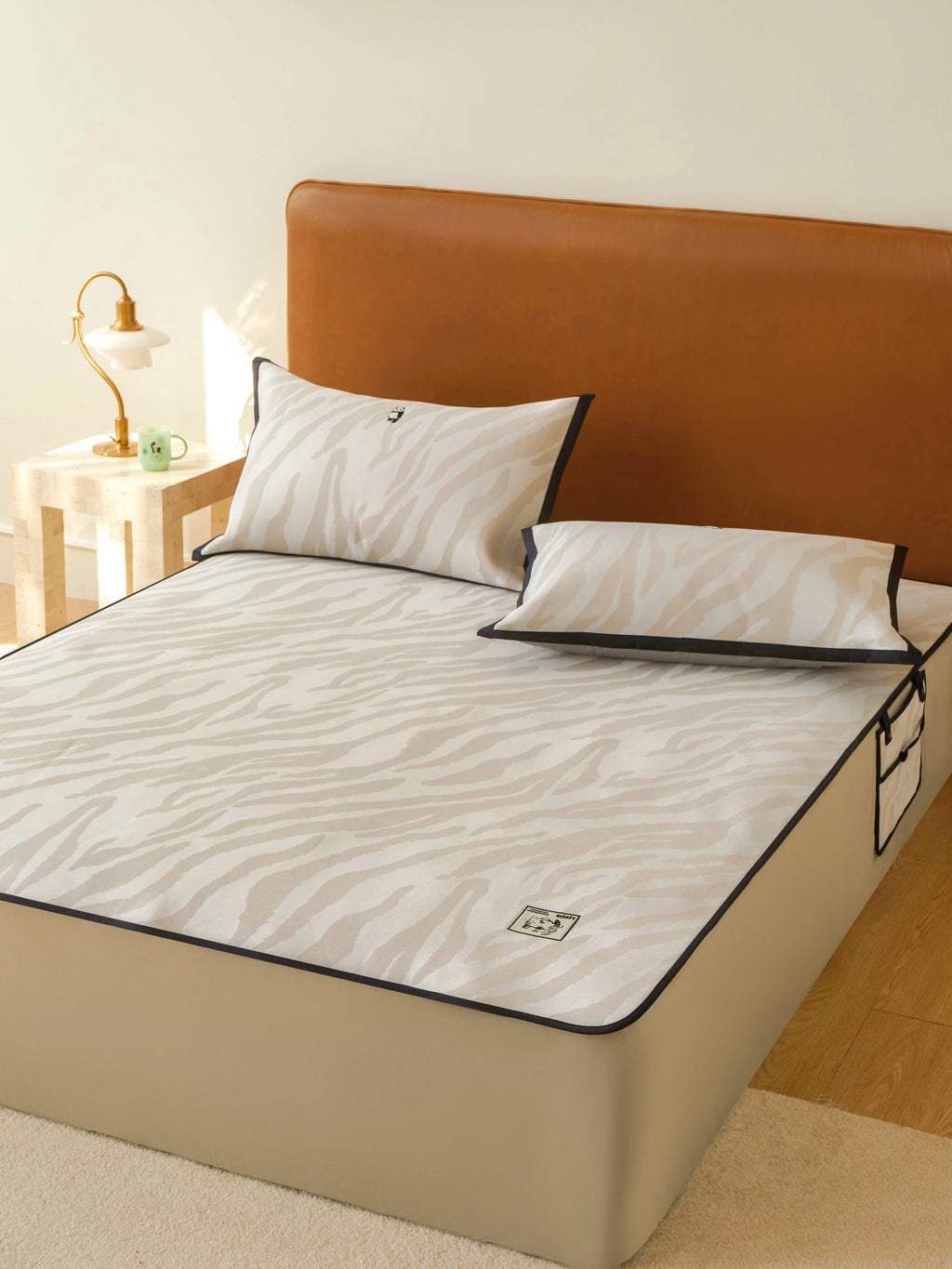 "Panda PomPom" Cooling Mat Set – Zebra Patterned