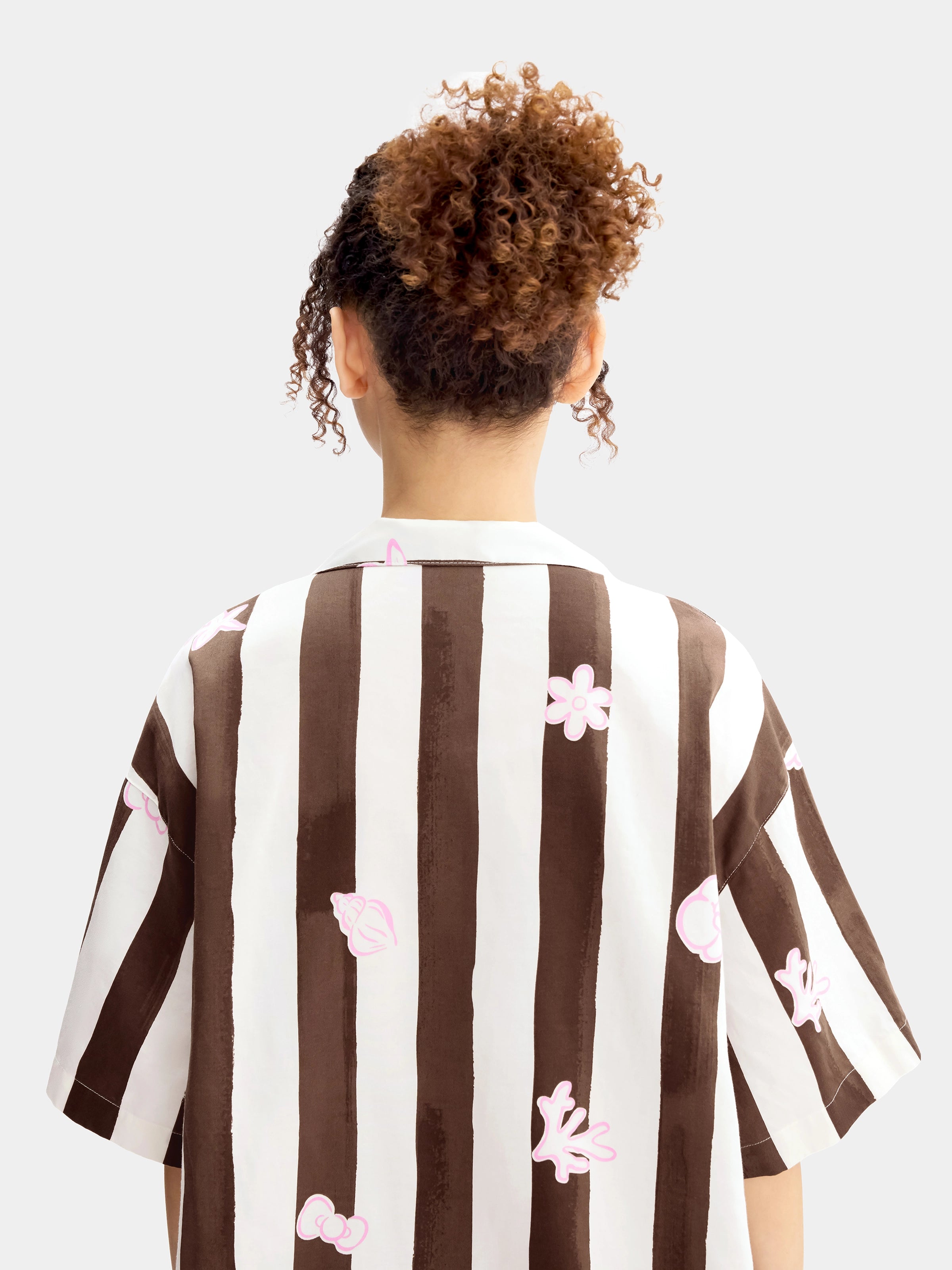 "Hello Kitty" Tencel Cotton Blend Loungewear Set Short Sleeve & Shorts – Coconut Brown