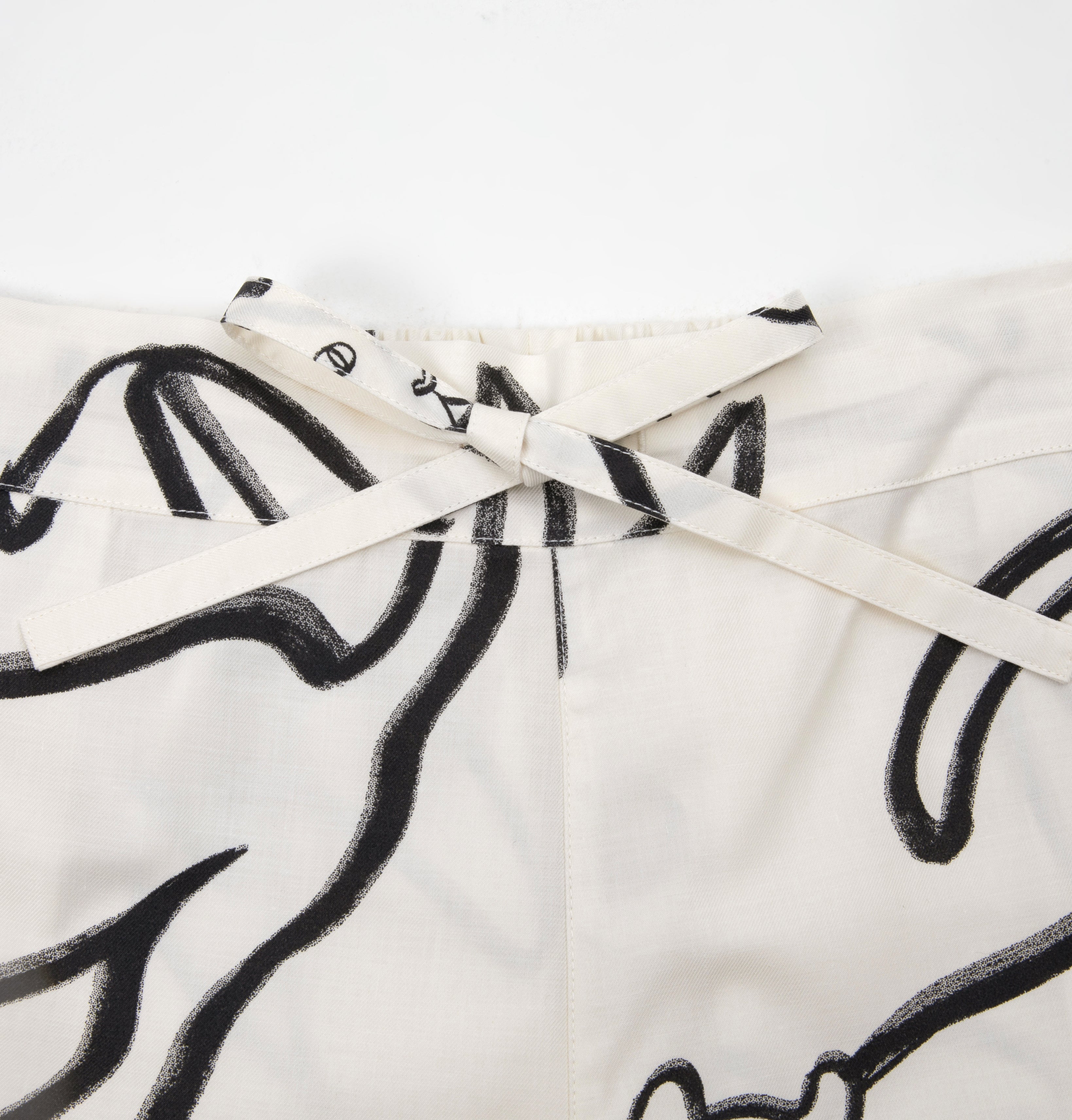 “Urban Jungle” Tencel Cotton Blend Short Sleeve Loungewear Set Black Panther and Lily