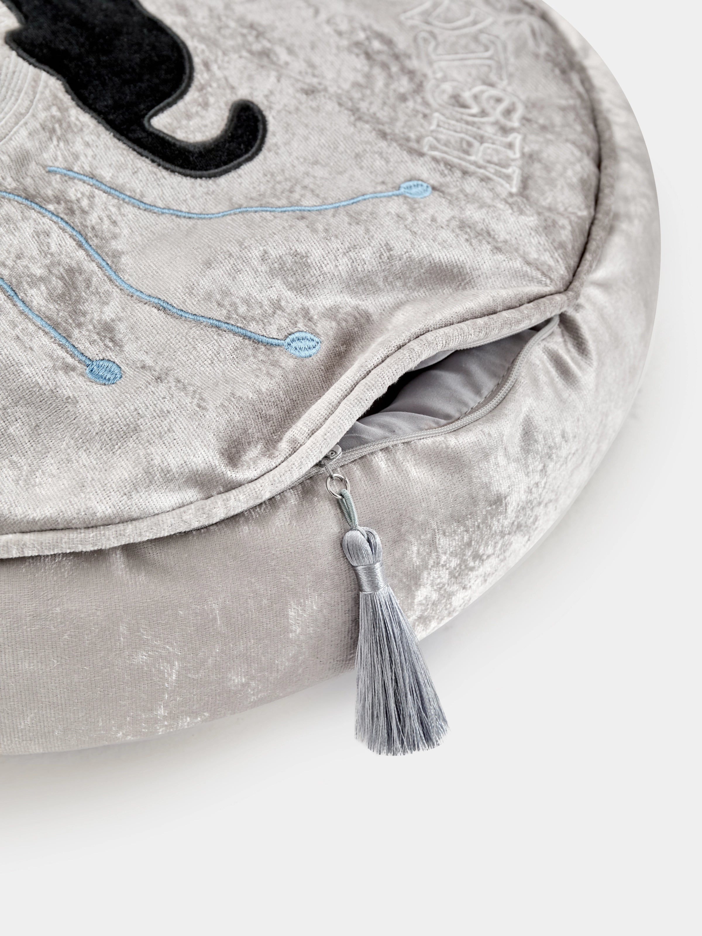 "Urban Jungle" Cushion & Cooling Thrown sets