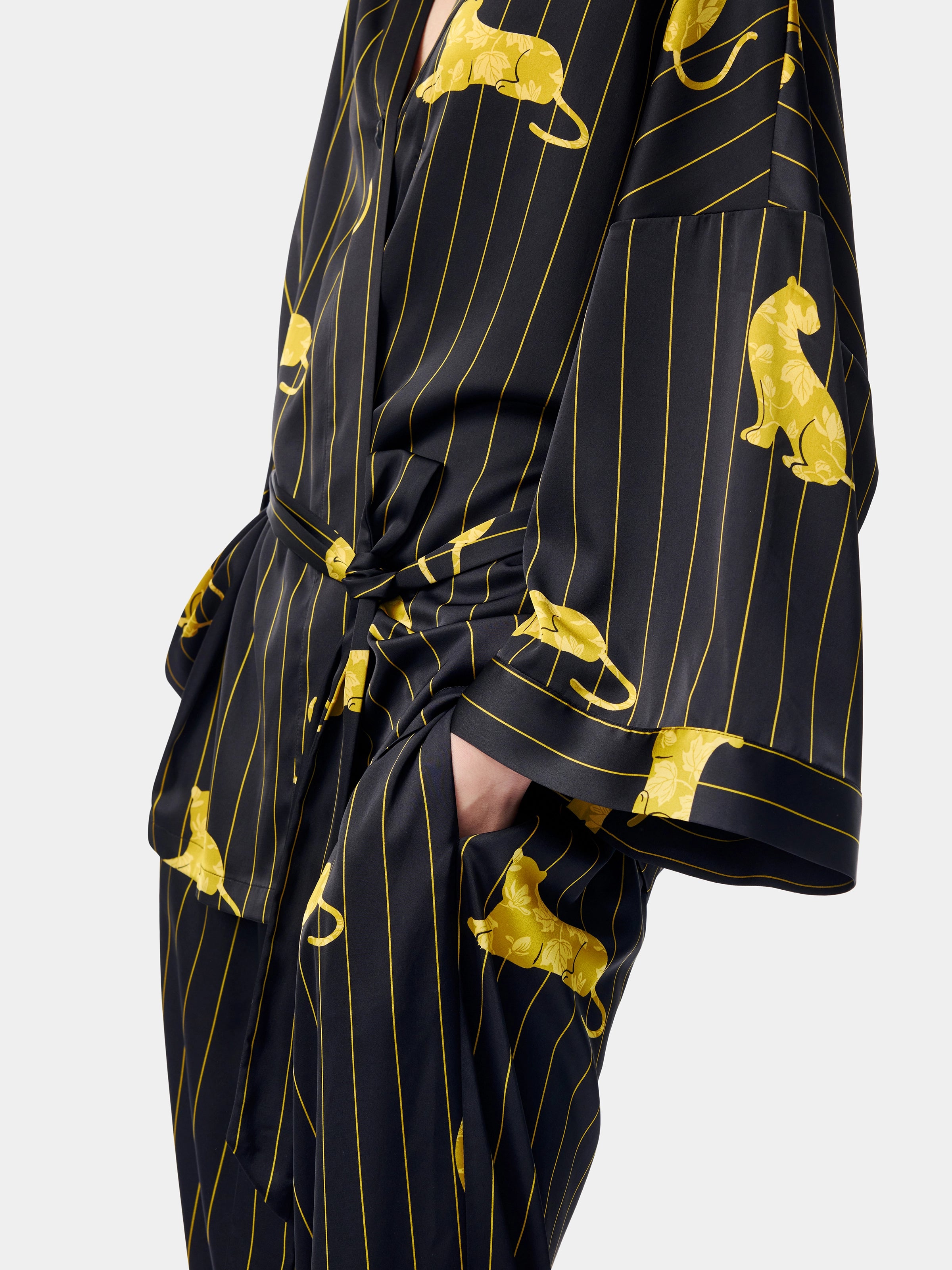 "Urban Jungle" Black Panther Satin Loungewear Set Robe & Pants – Dark Gold