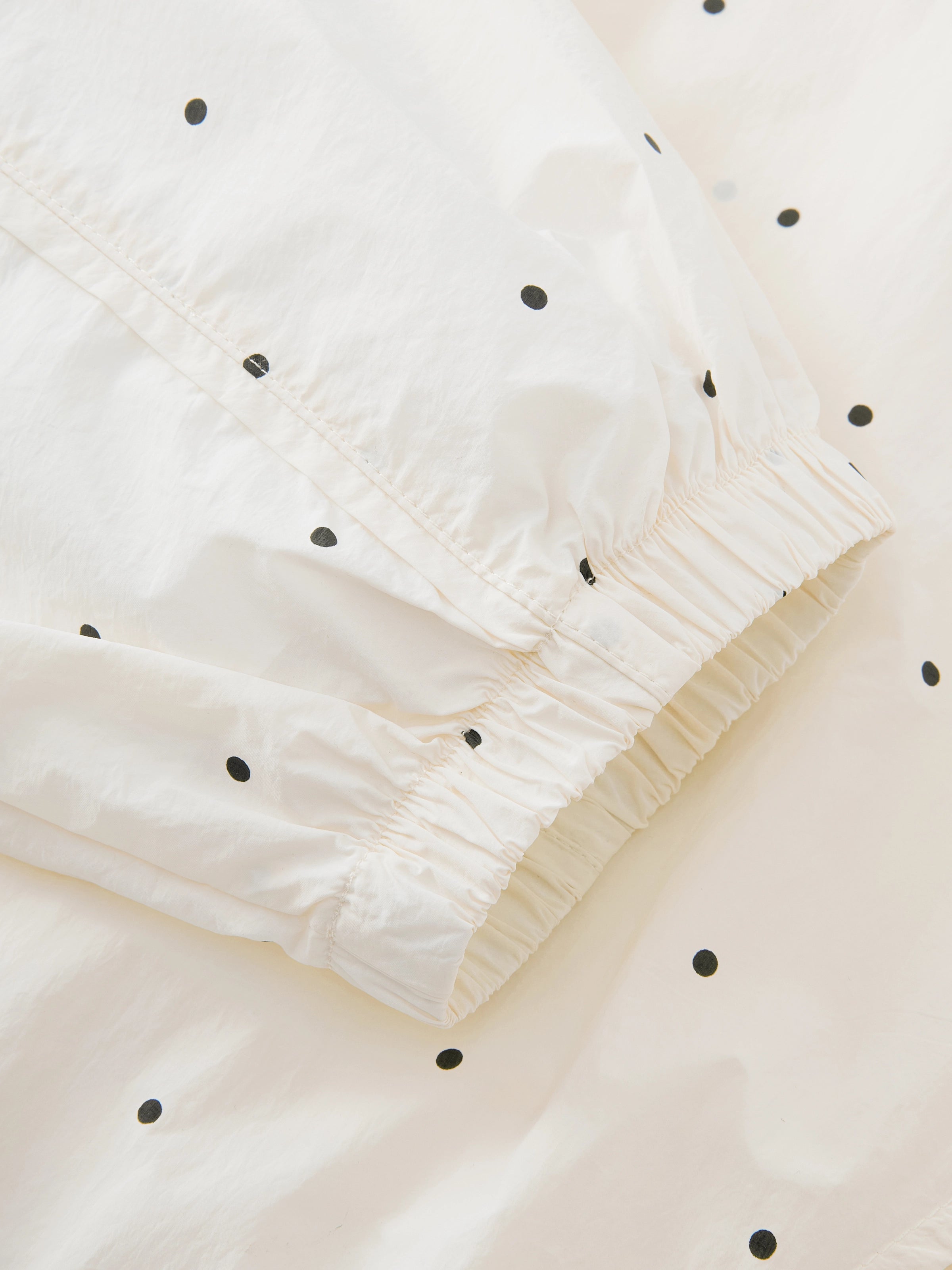 "Panda PomPom" Sun-pretective Round Neck Outdoor Jacket White Polka Dot